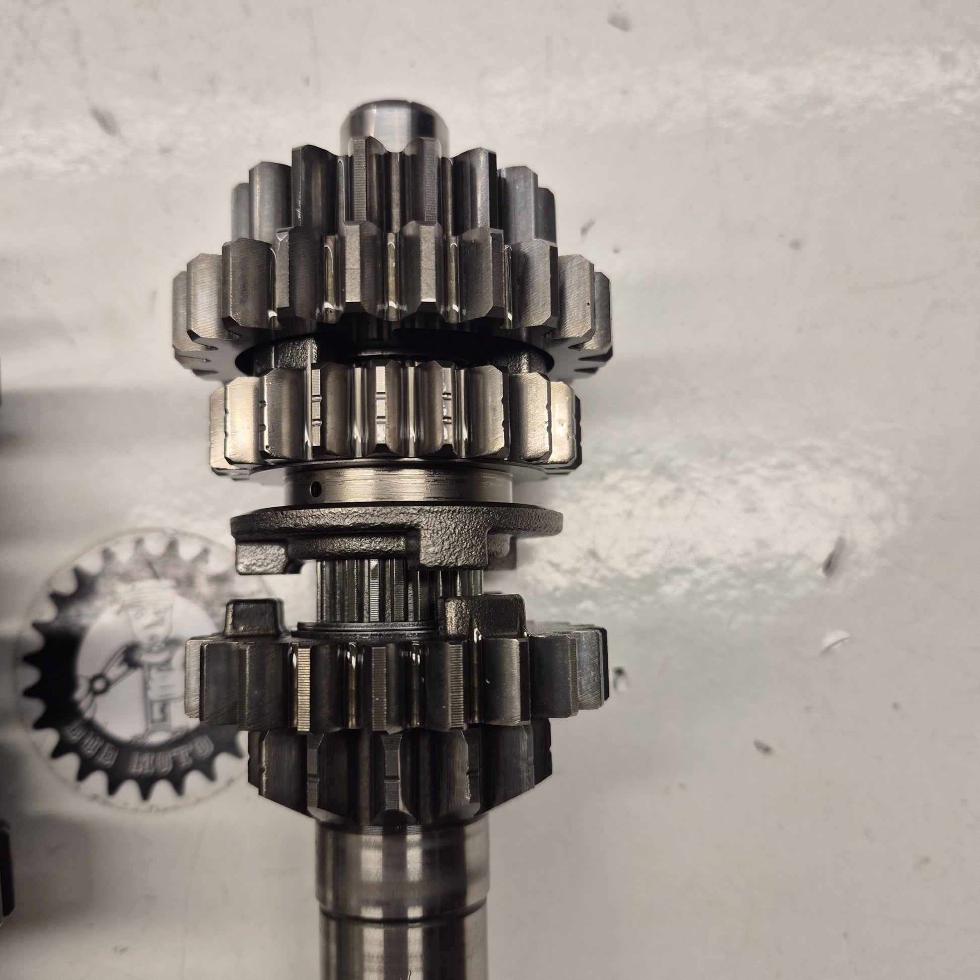 boite de vitesse pignons marquer suzuki 450 ltr-3