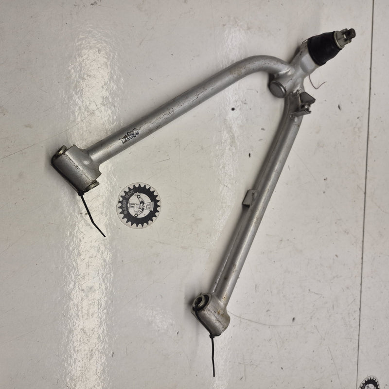 triangle superieur gauche honda 450 trx-2