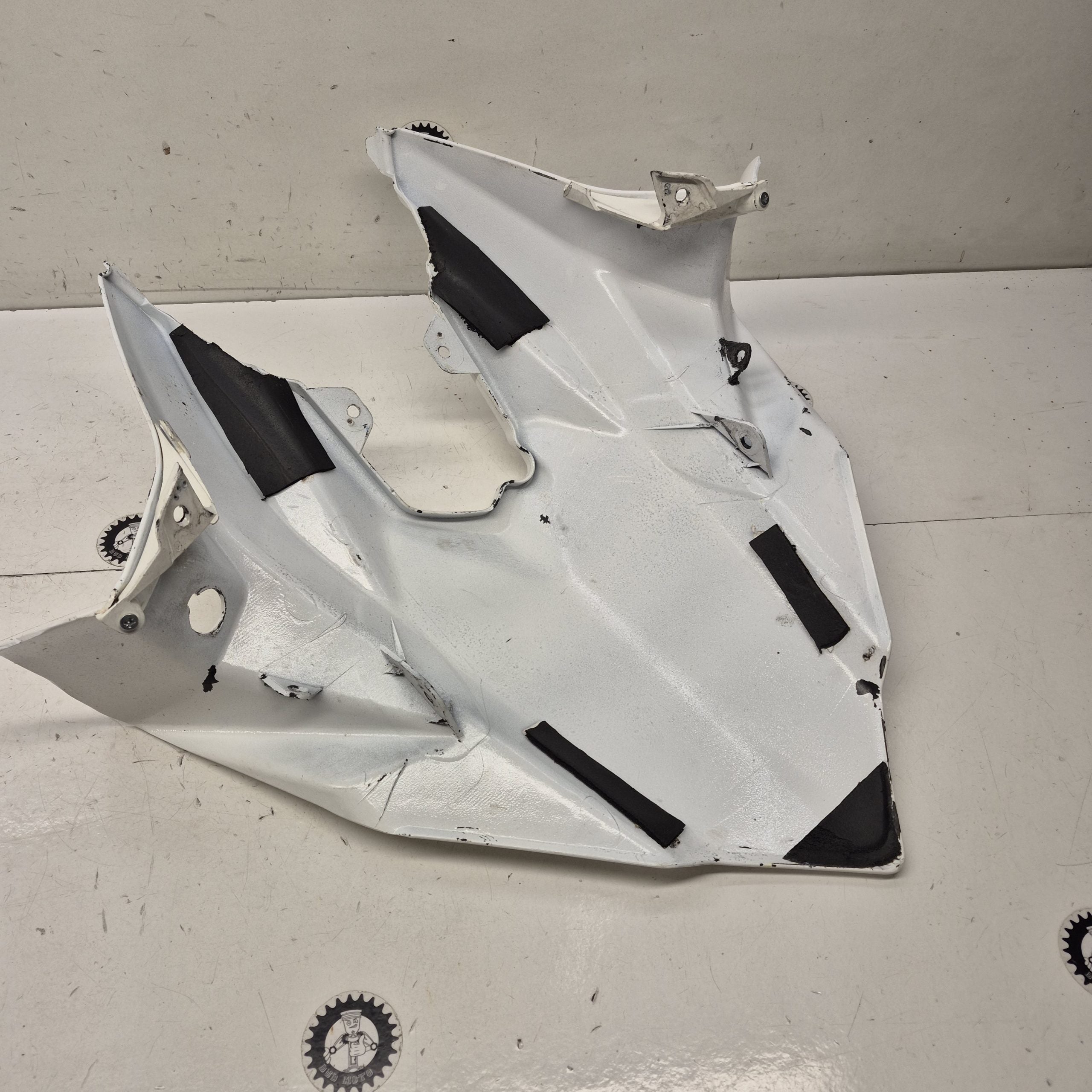 plastique avant suzuki 450 ltr