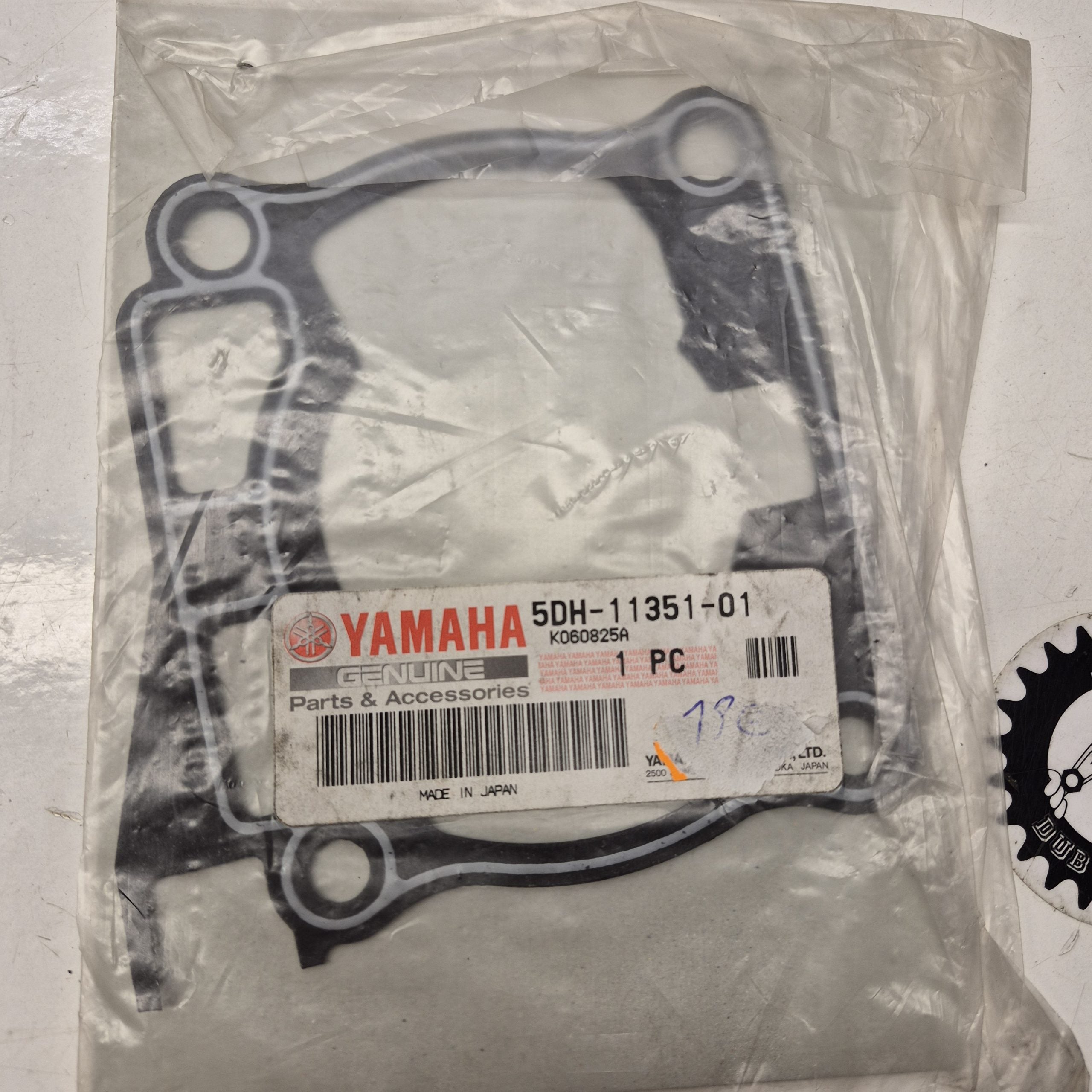 joint embase 5DH-11351-01 yamaha 125 yz 01-04
