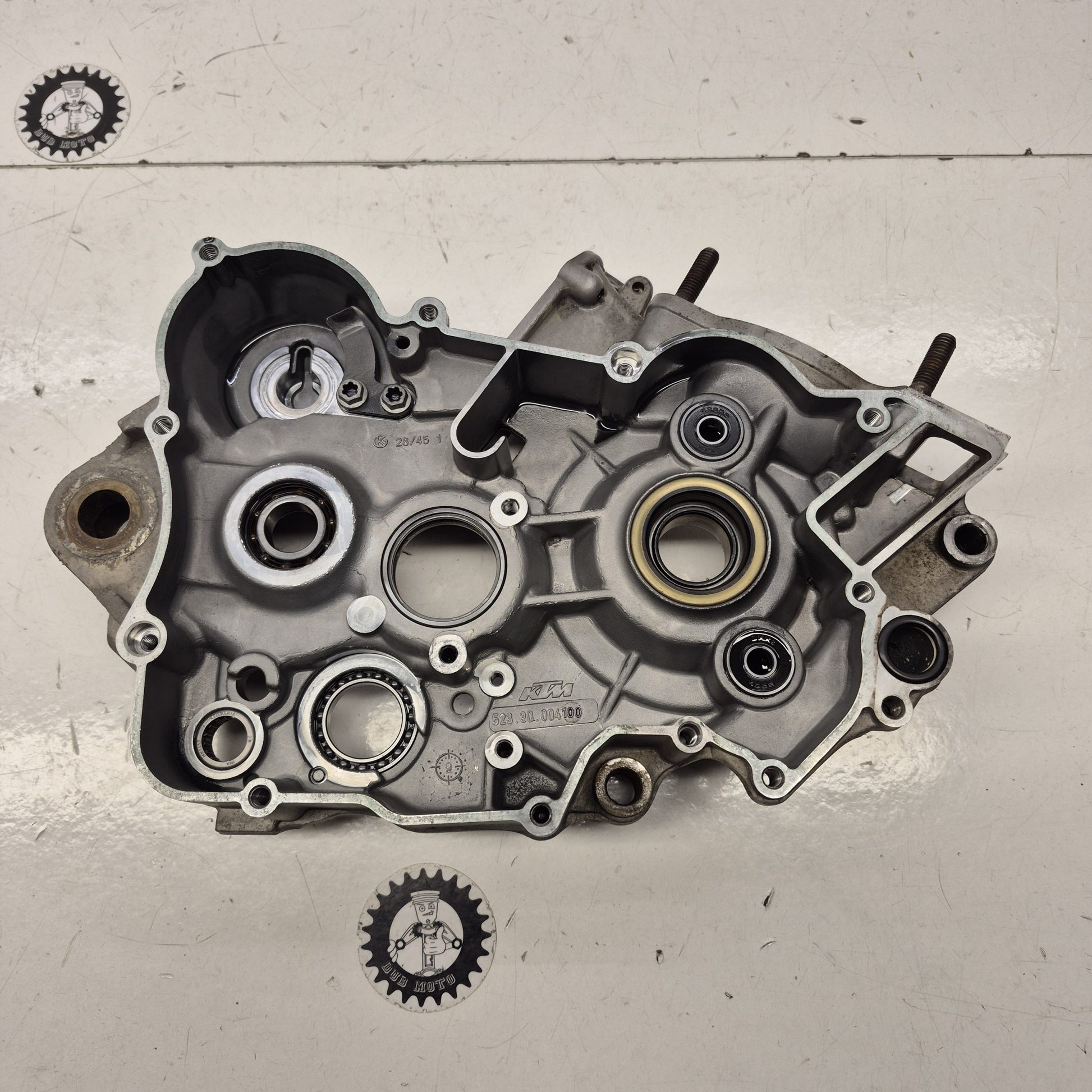carter moteur droit 52330004100 ktm 125 sx 2015-1