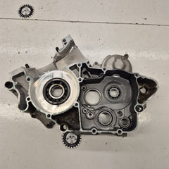 carter moteur droit 52330004100 ktm 125 sx 2015-3