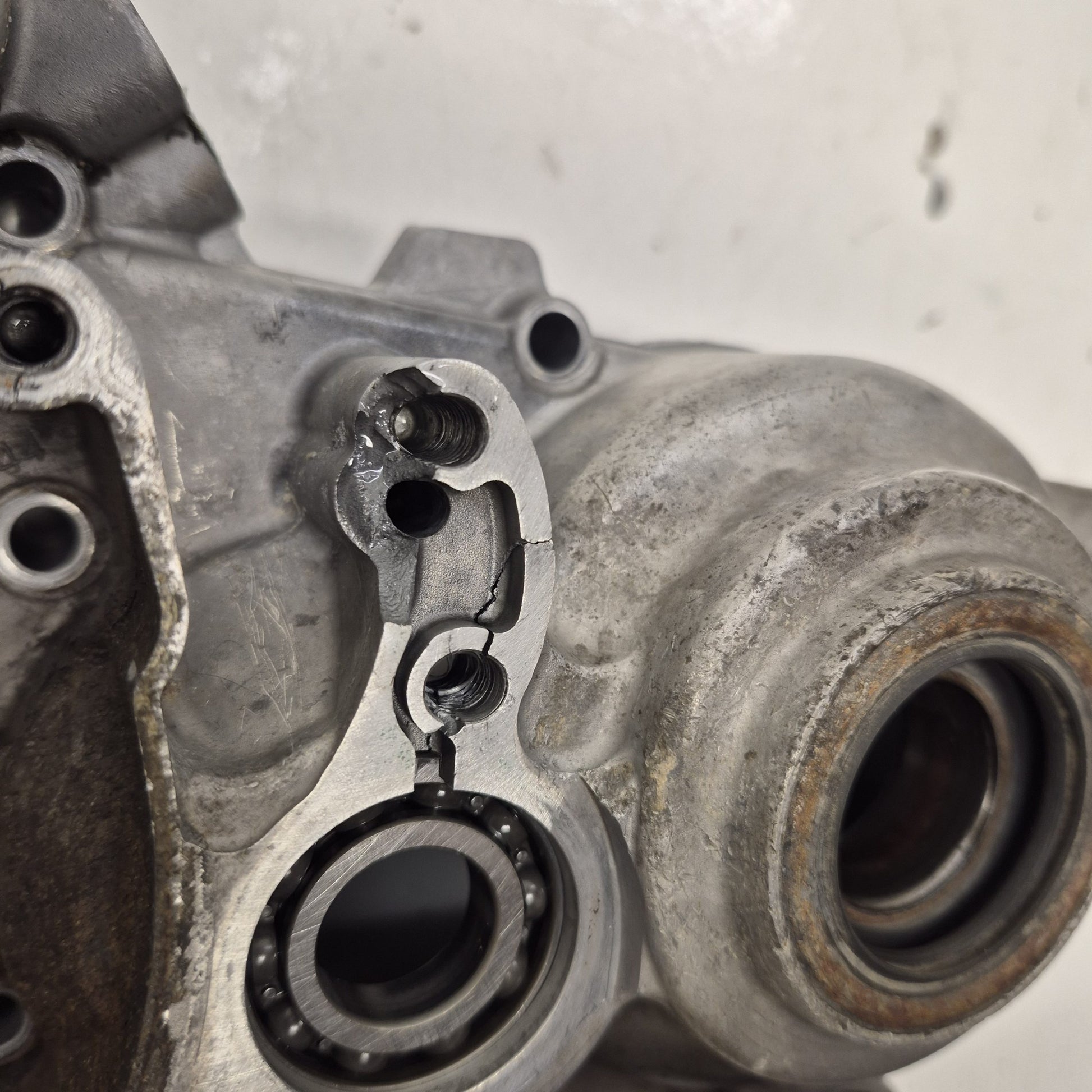 carter moteur gauche en l'etat ktm 125 sx 2015-2