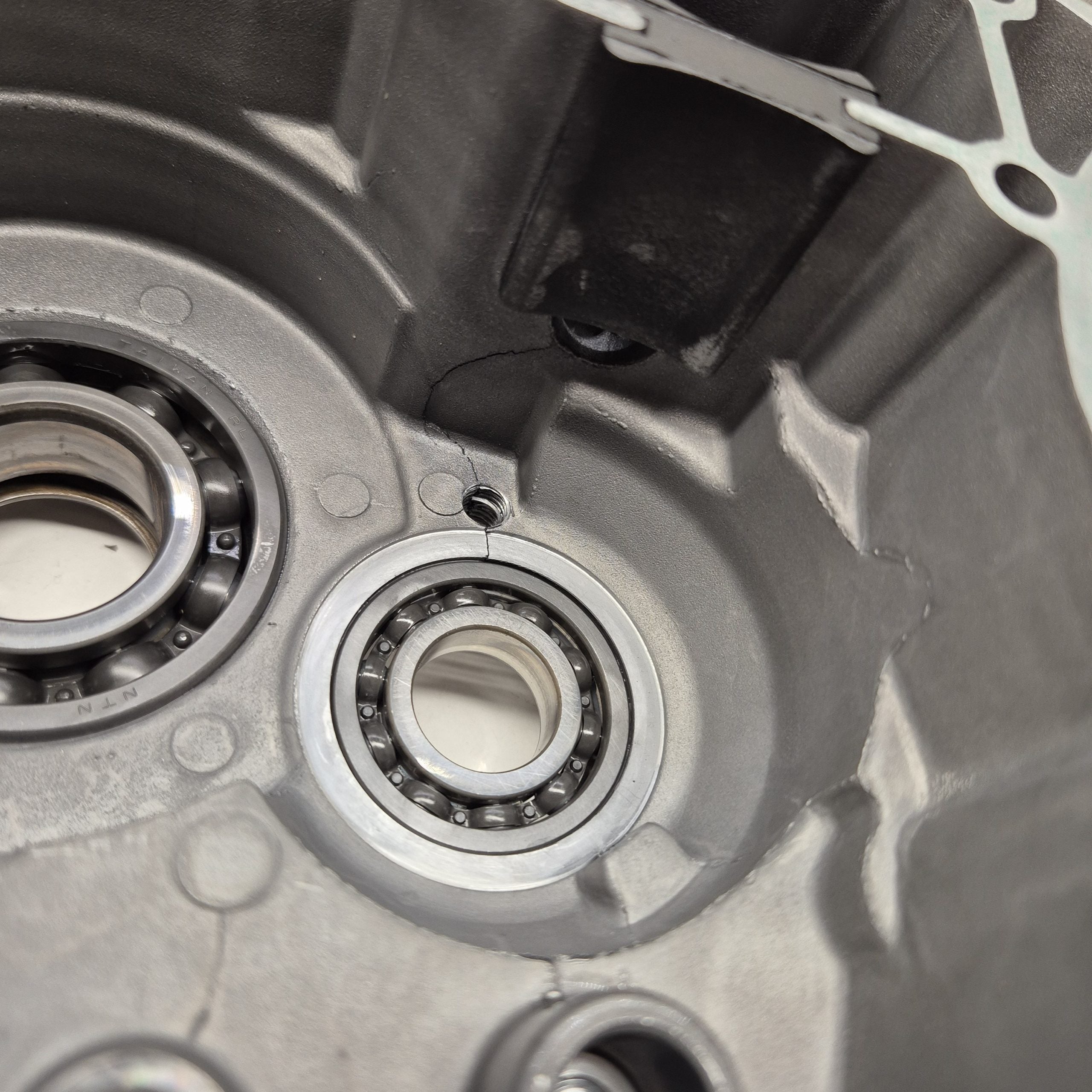 carter moteur gauche en l'etat ktm 125 sx 2015-4