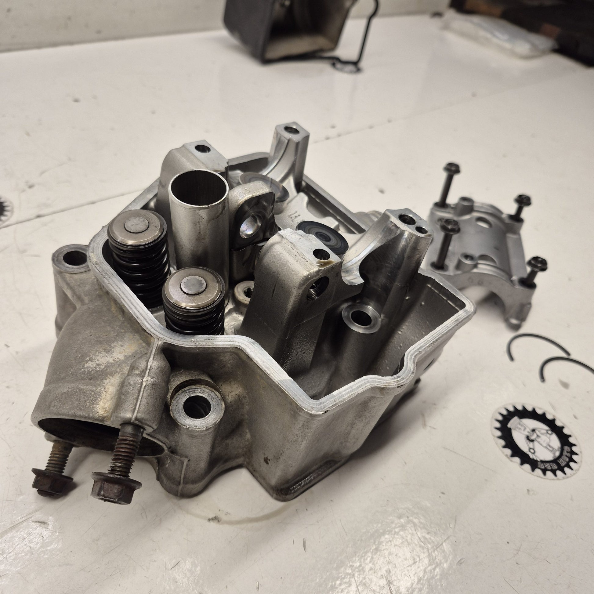 culasse honda 450 crf 2014-3