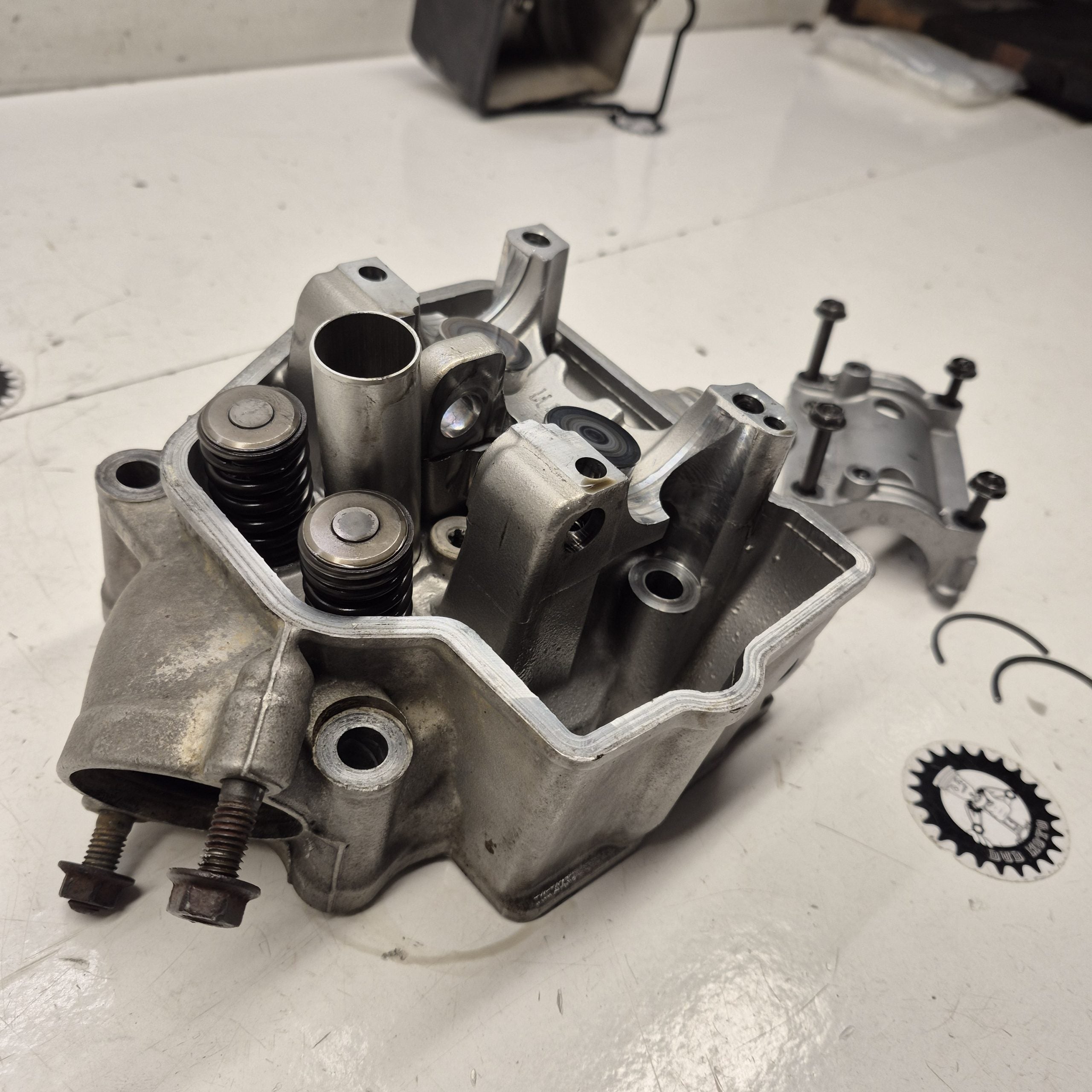 culasse honda 450 crf 2014-3