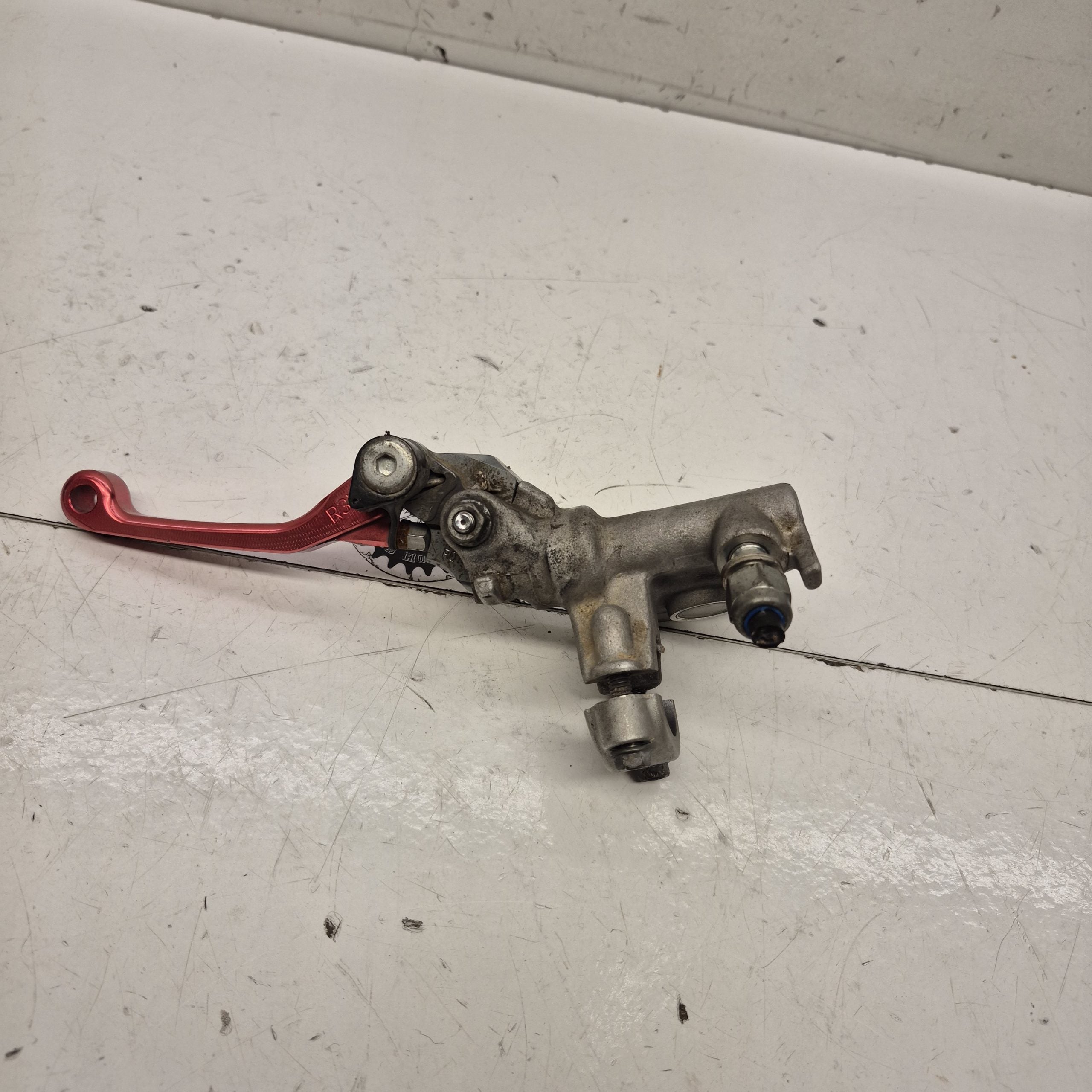 maitre cylindre honda 450 crf 2014