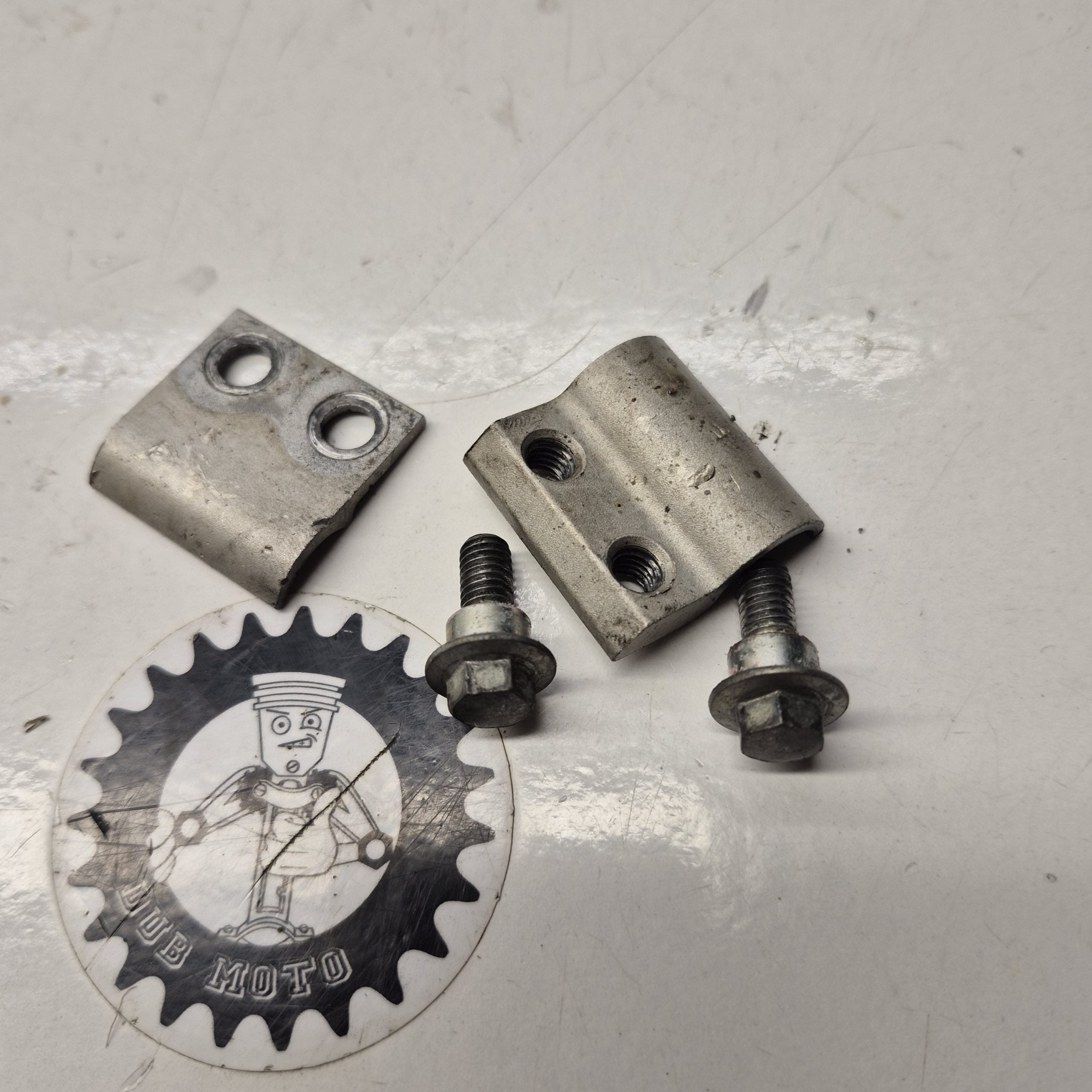 fixation durite honda 450 crf 2014