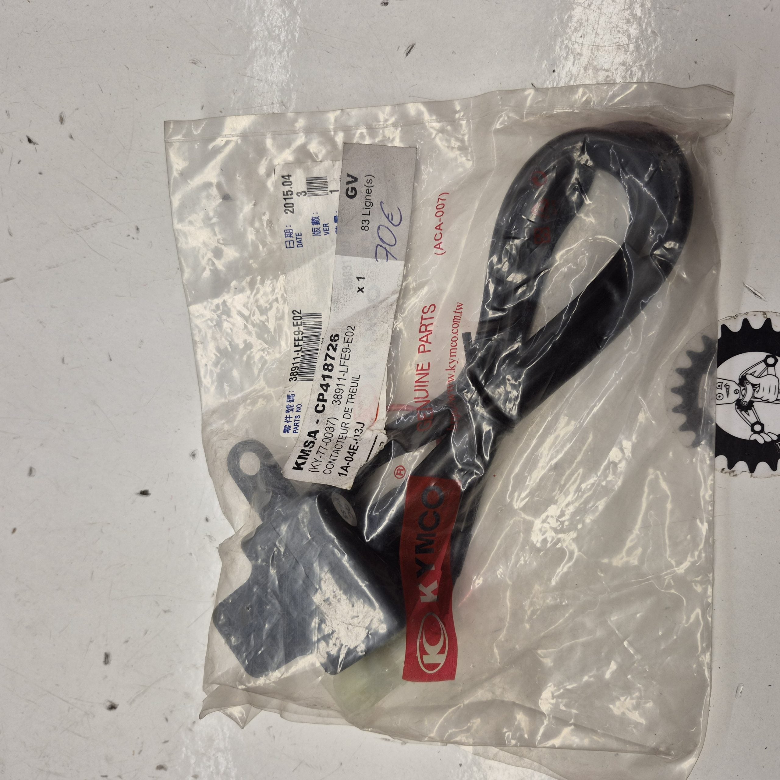 contacteur de treuil neuf kymco 300-700 mxu  38911-LFE9-E02