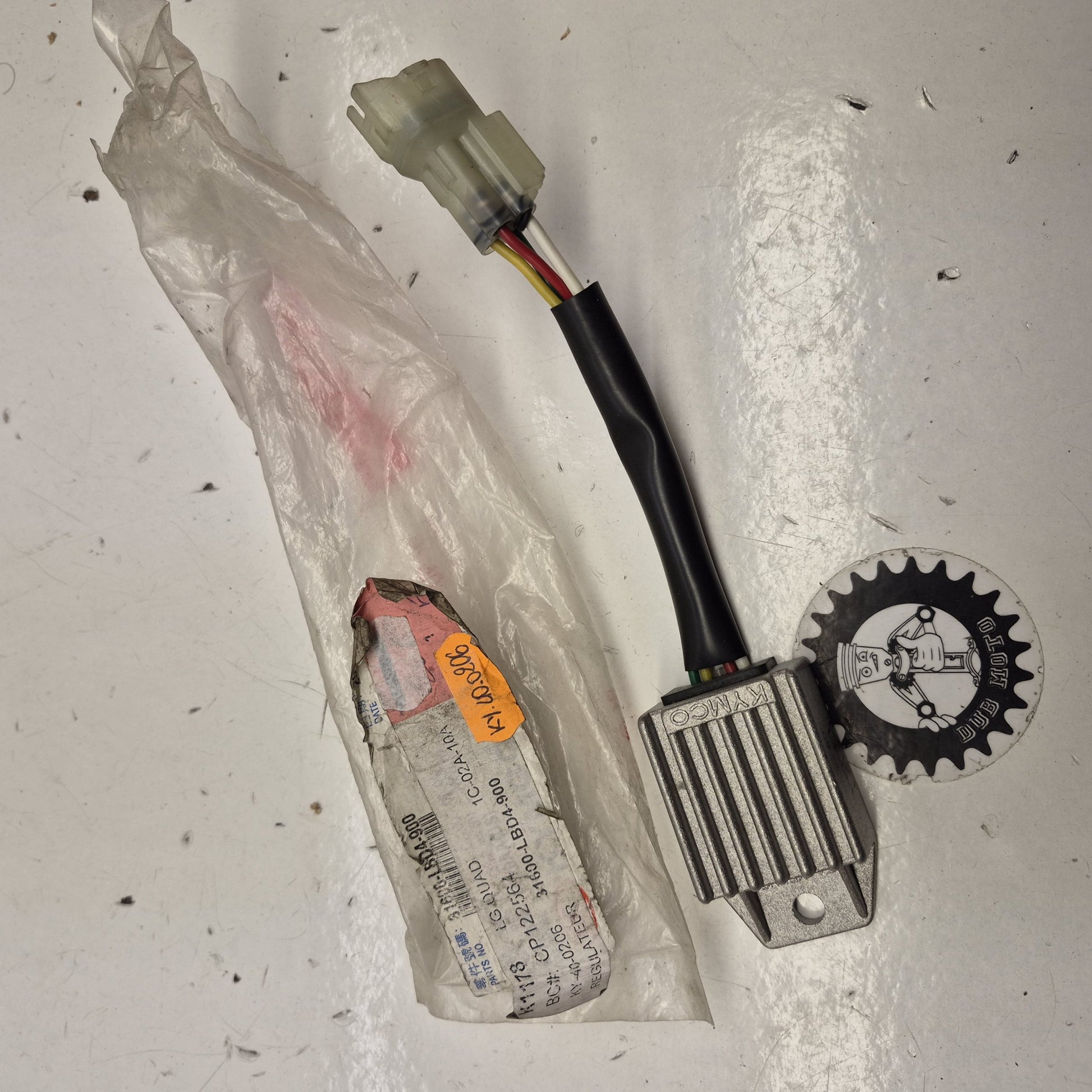 regulateur neuf kymco 50 90 kxr maxxer 31600-LBD4-900-1