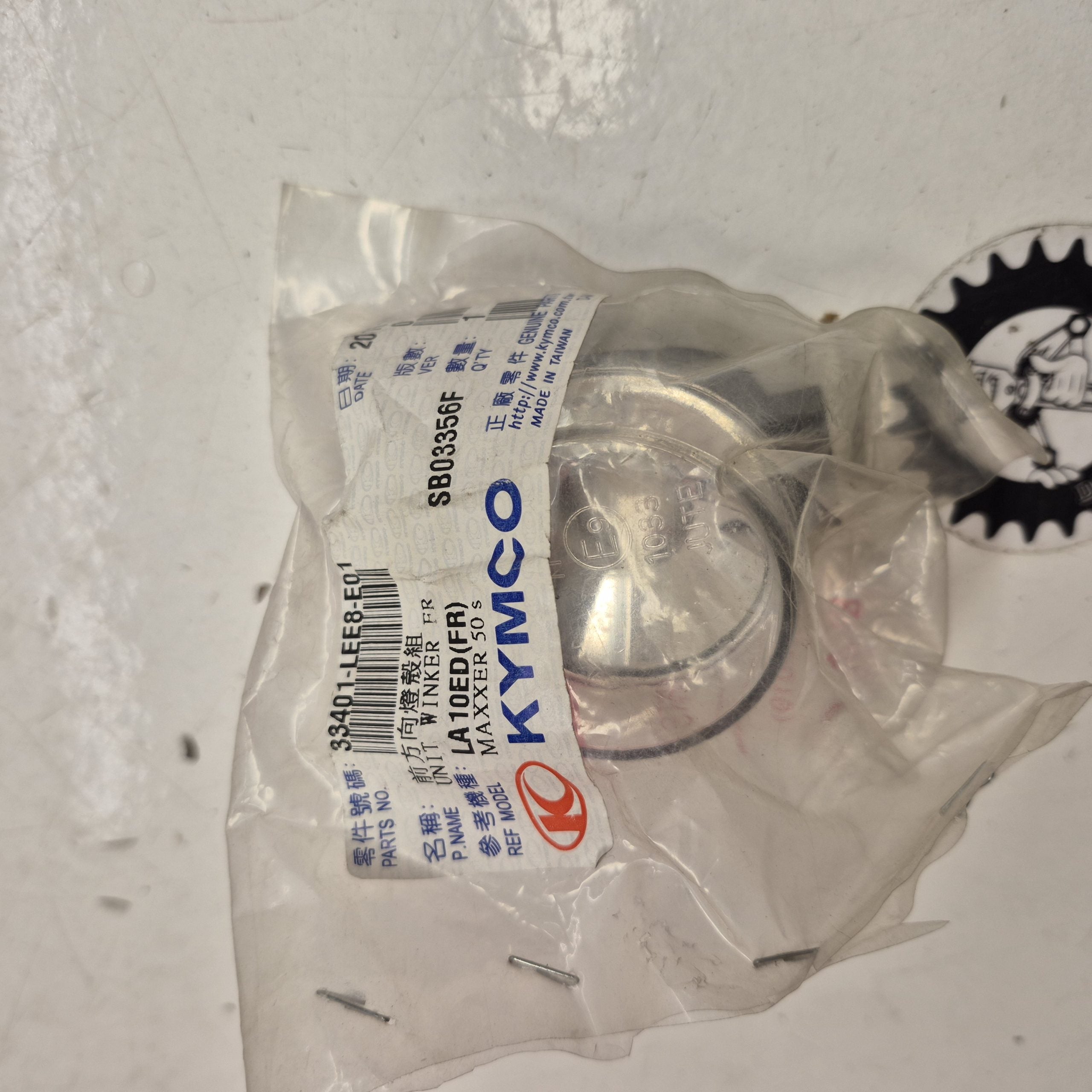 cabochon de clignotant avant neuf kymco 90-700 maxxer mxu uxv 33401-LEE8-E01