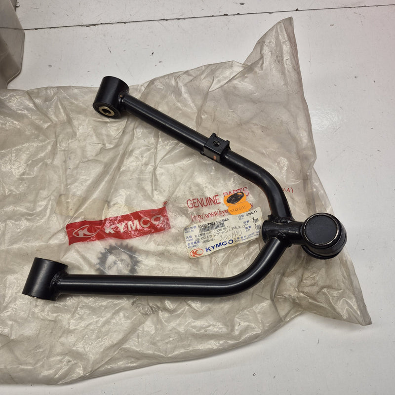bras de suspension droit neuf kymco 300 mxu 53400-PWA2-900-MAS-2