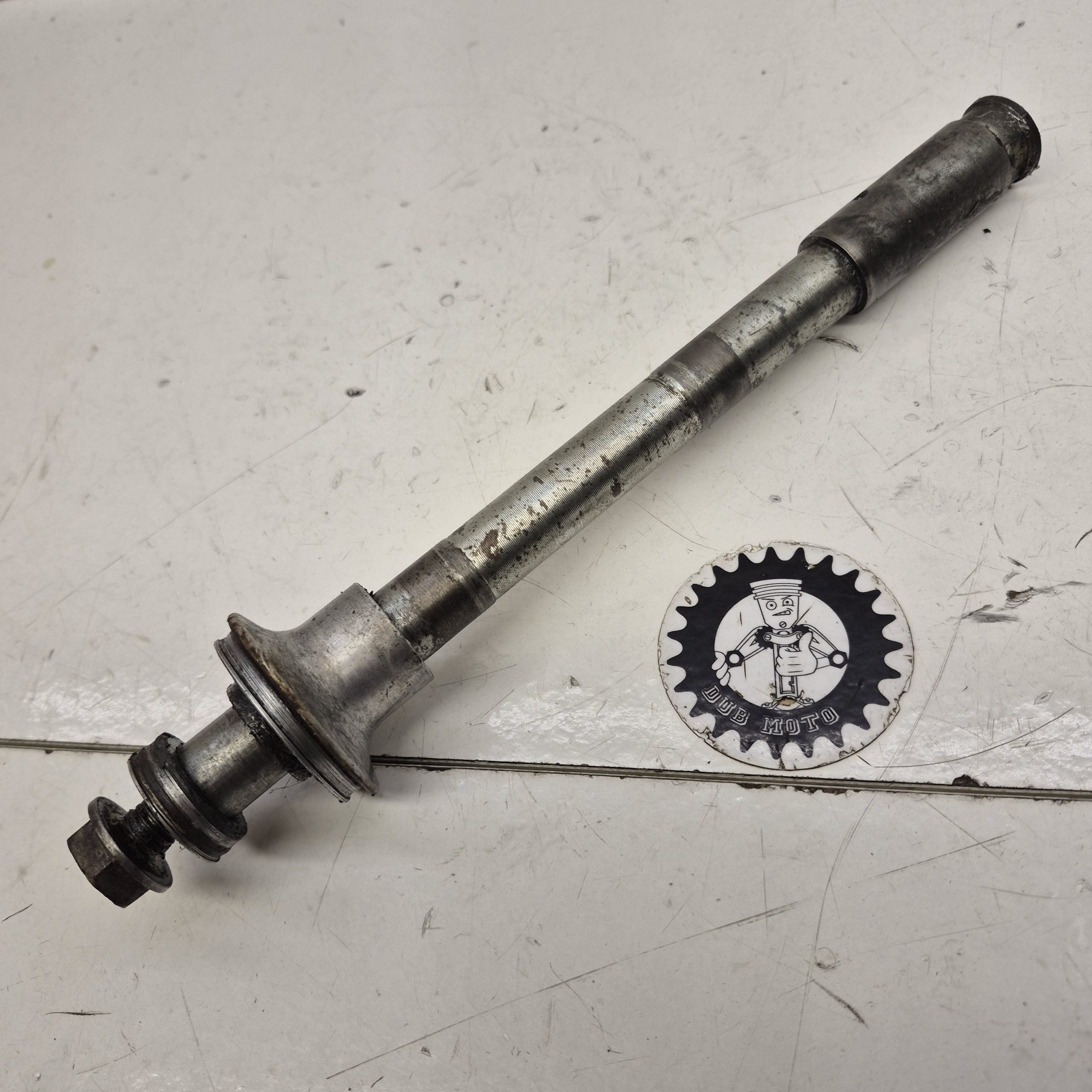 axe roue avant ktm 400 lc4 1997
