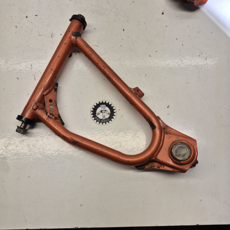 triangle superieur gauche yamaha 250 raptor-2