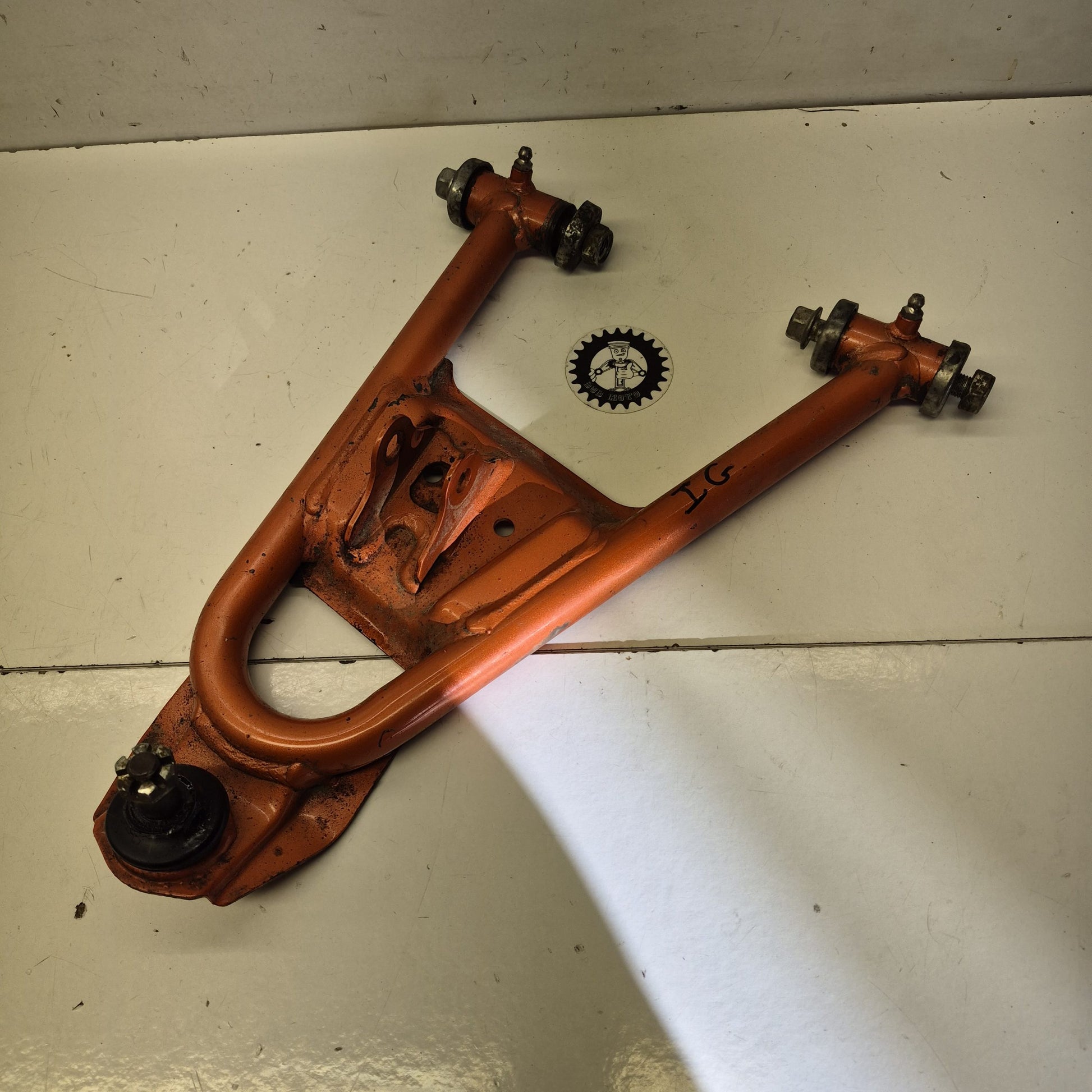 triangle inferieur gauche yamaha 250 raptor-1