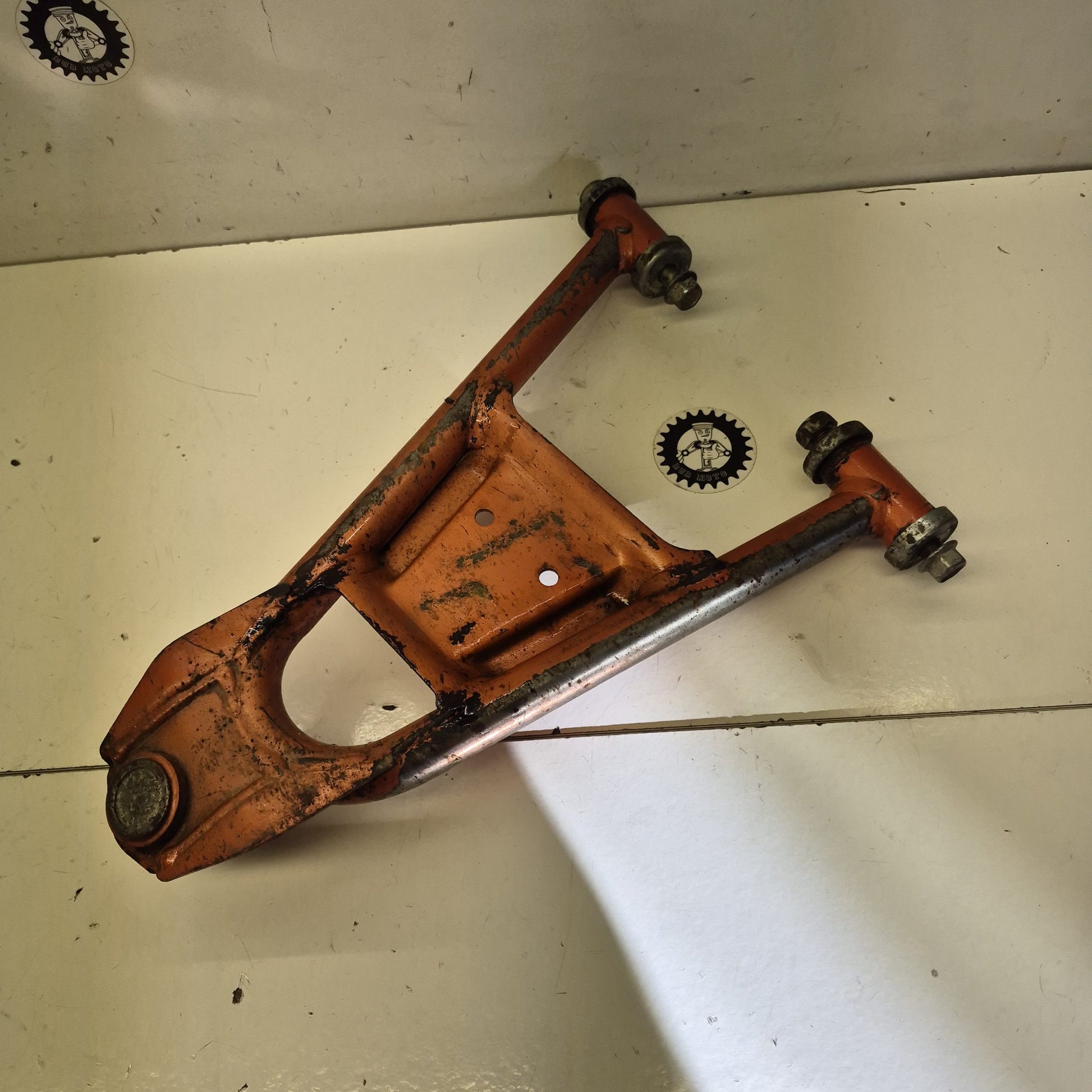 triangle inferieur gauche yamaha 250 raptor-2