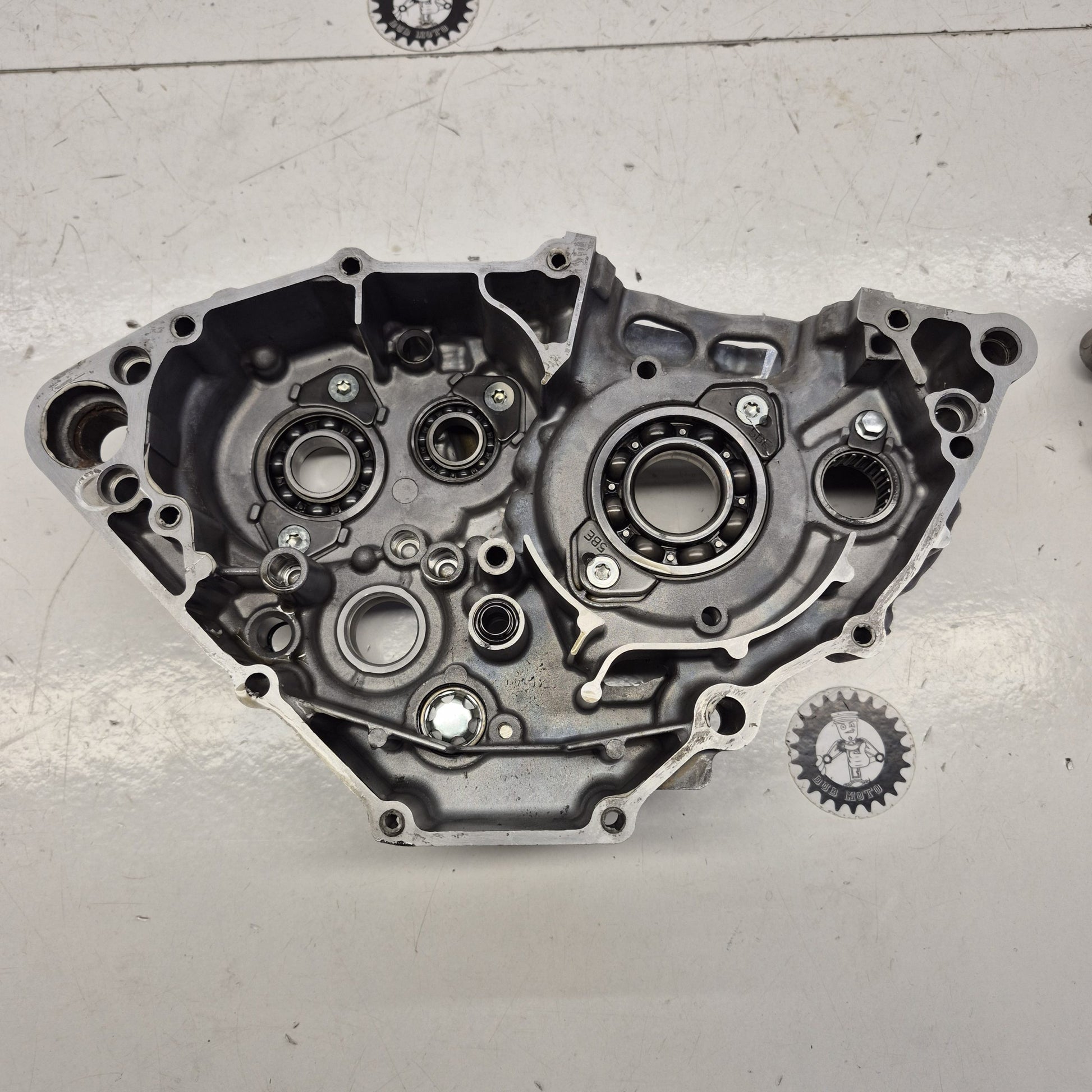 carter moteur en l'état yamaha 250 yzf 2009-4