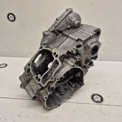 carter moteur en l'état yamaha 250 yzf 2009-1