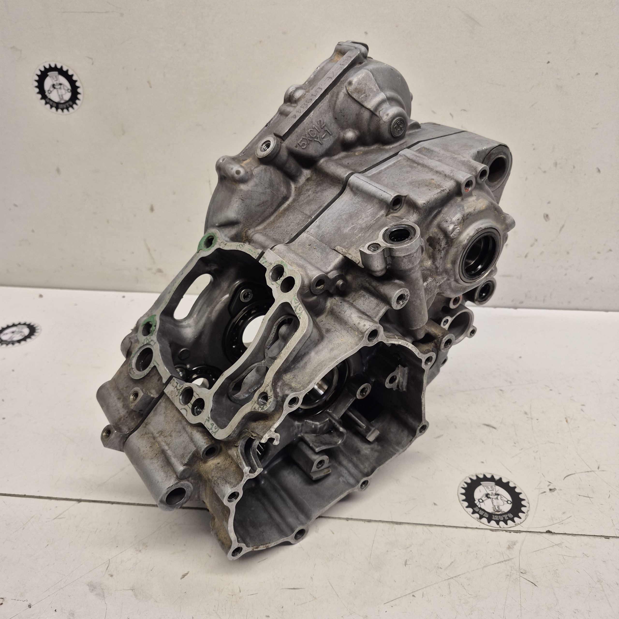carter moteur en l'état yamaha 250 yzf 2009