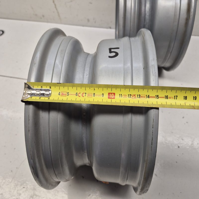 jantes neuves 4x115/130-2