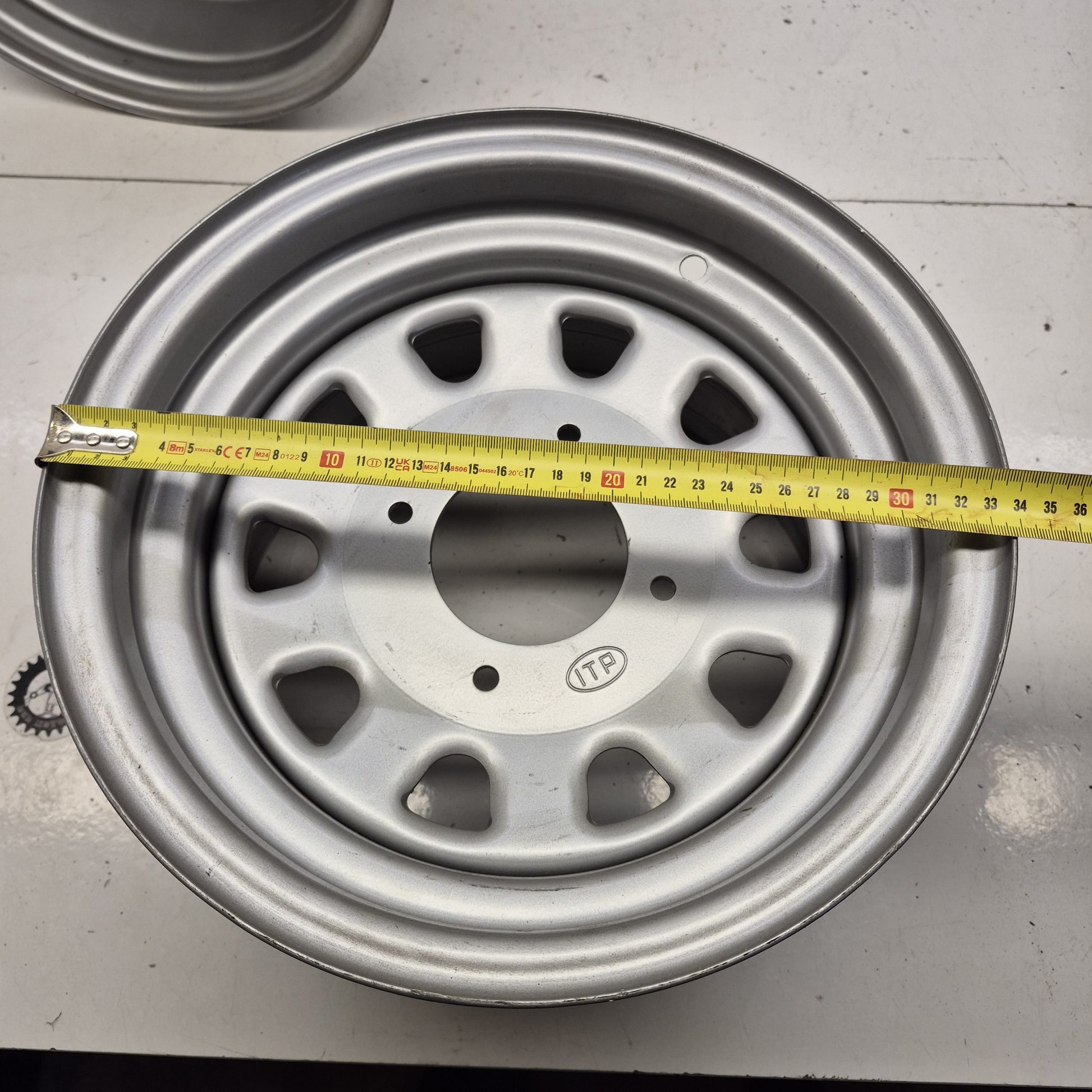 jantes neuves 4x115 12x7-3