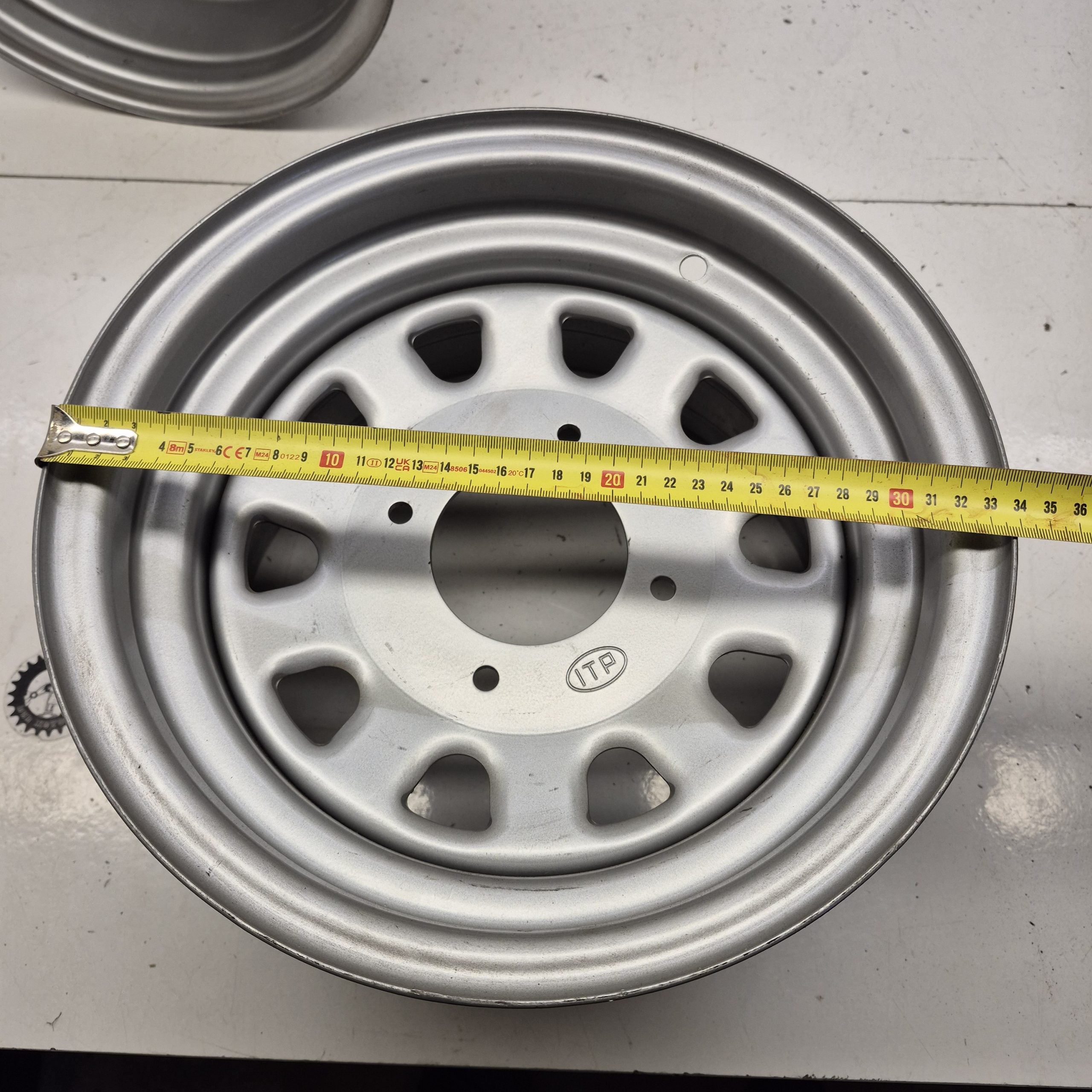 jantes neuves 4x115 12x7-3