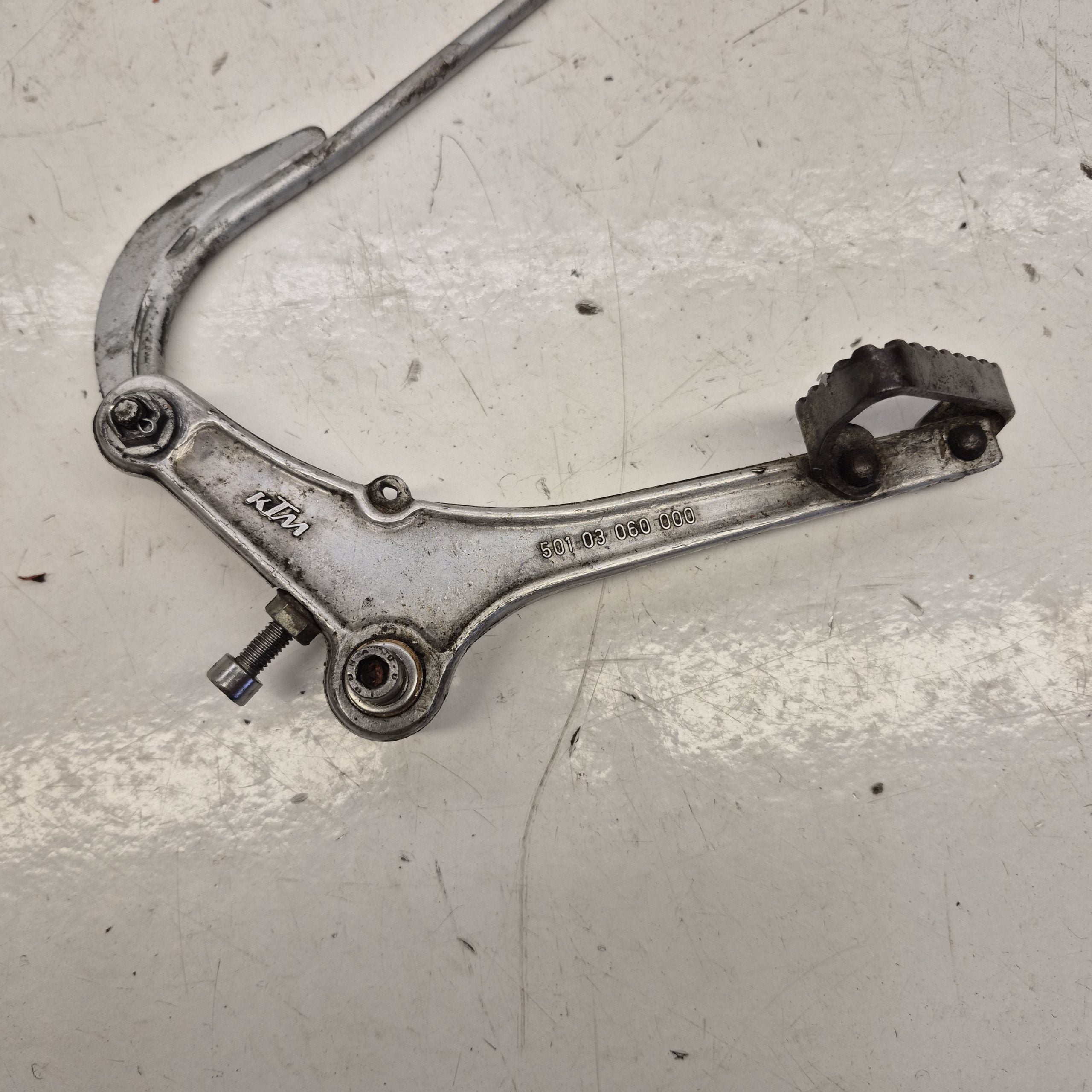 pedale de frein ktm 250 gs 1985 501.03.060.000