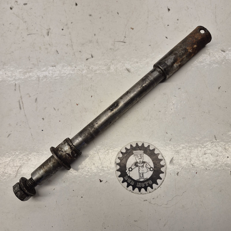 axe roue avant ktm 250 gs 1985-1