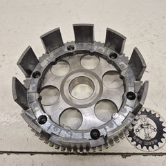 cloche embrayage ktm 250 gs 1985-1