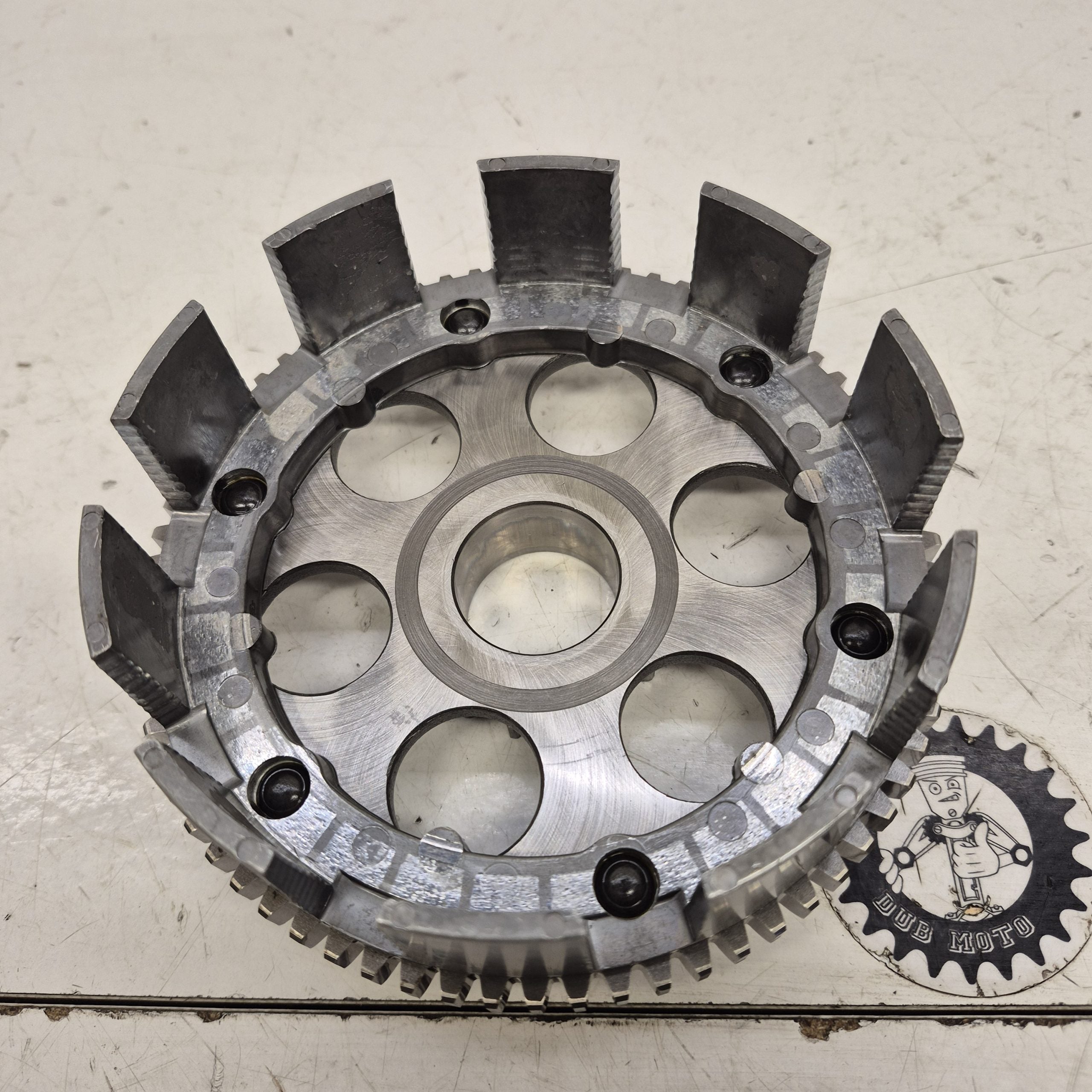 cloche embrayage ktm 250 gs 1985