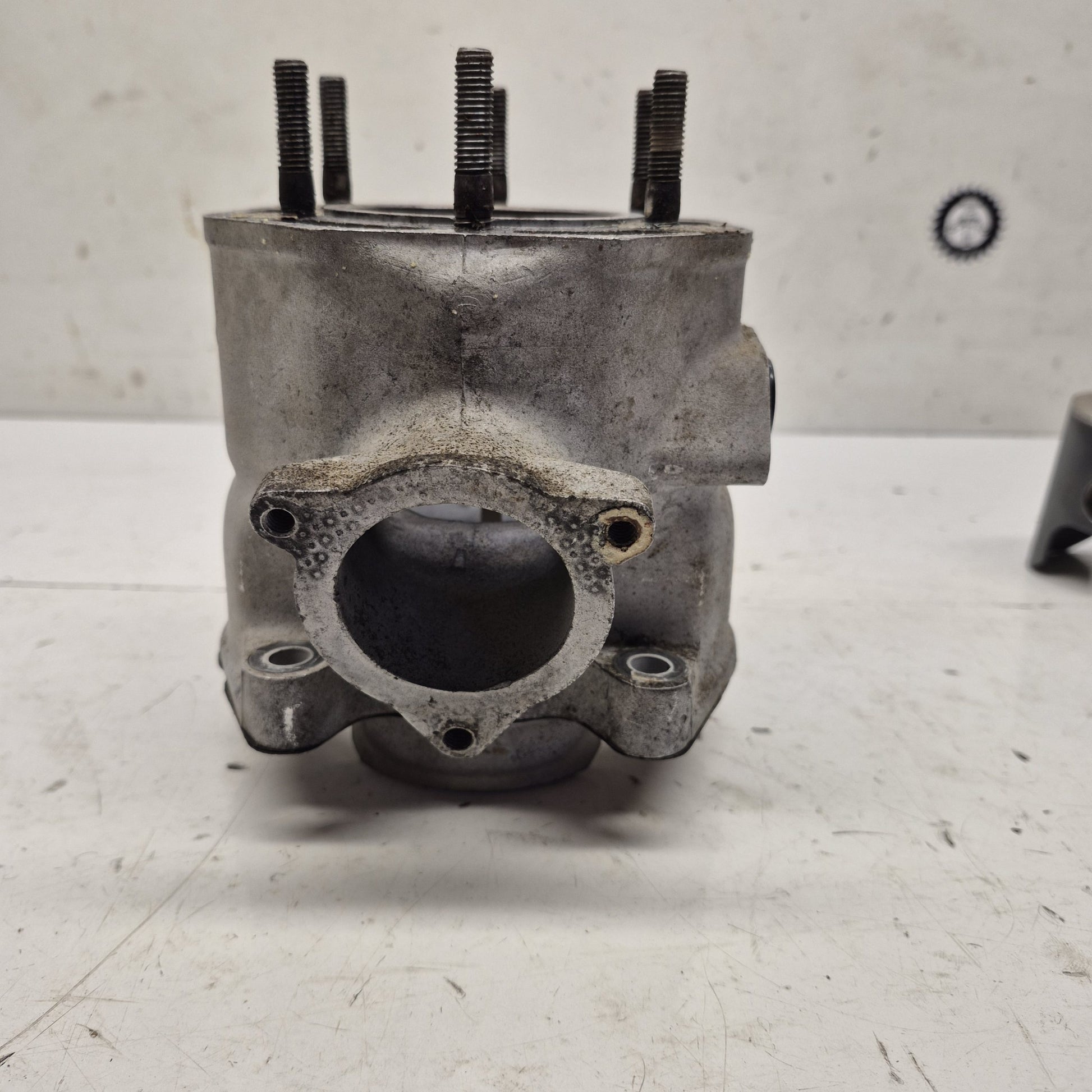 cylindre piston ktm 250 gs 1985 54430005000-3