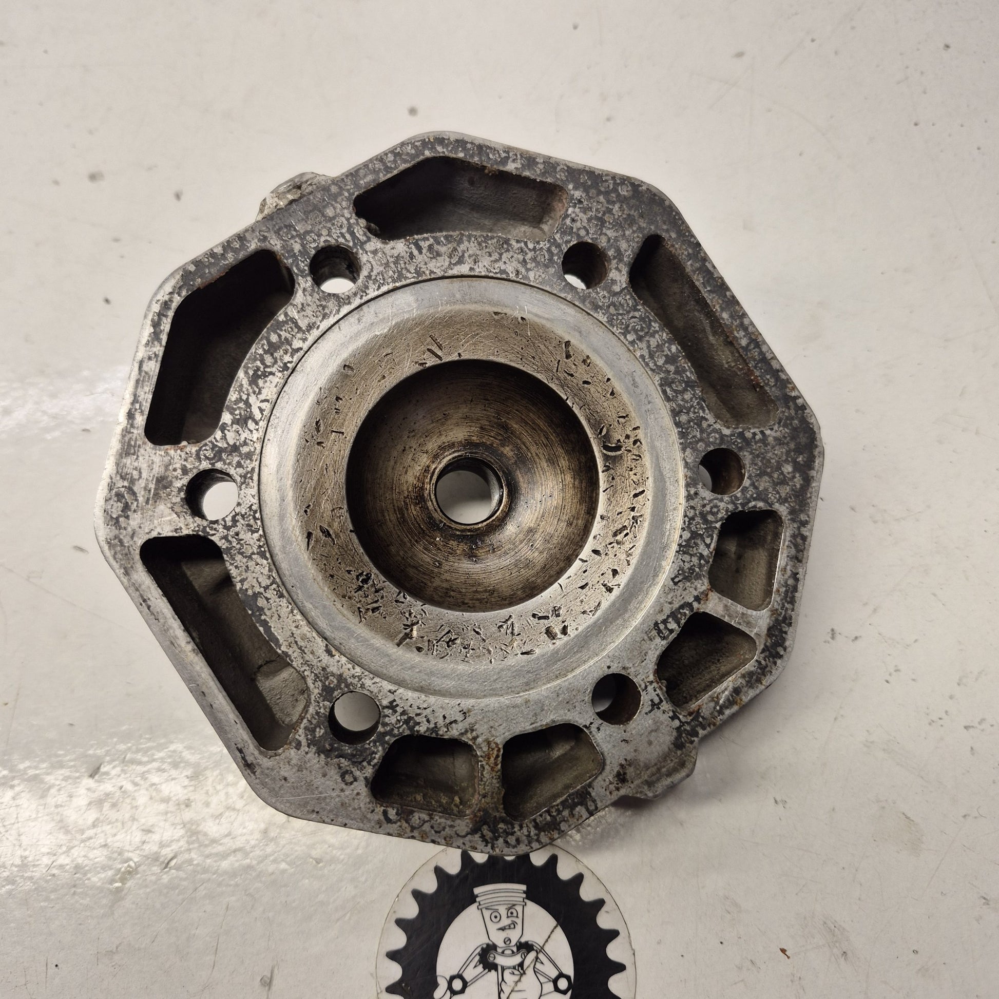culasse piquer ktm 250 gs 1985 54430006000-2