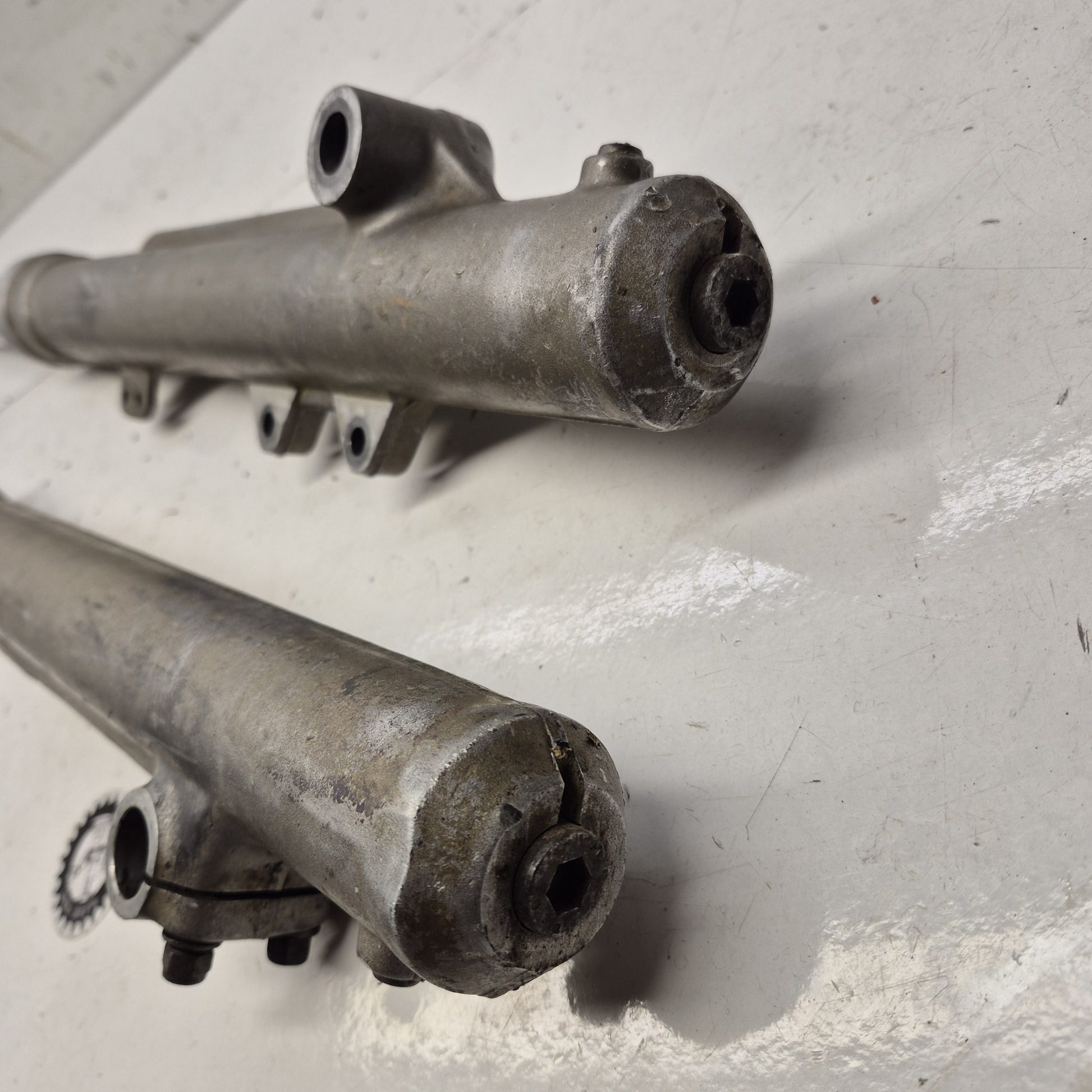 fourche ktm 250 gs 1985-3