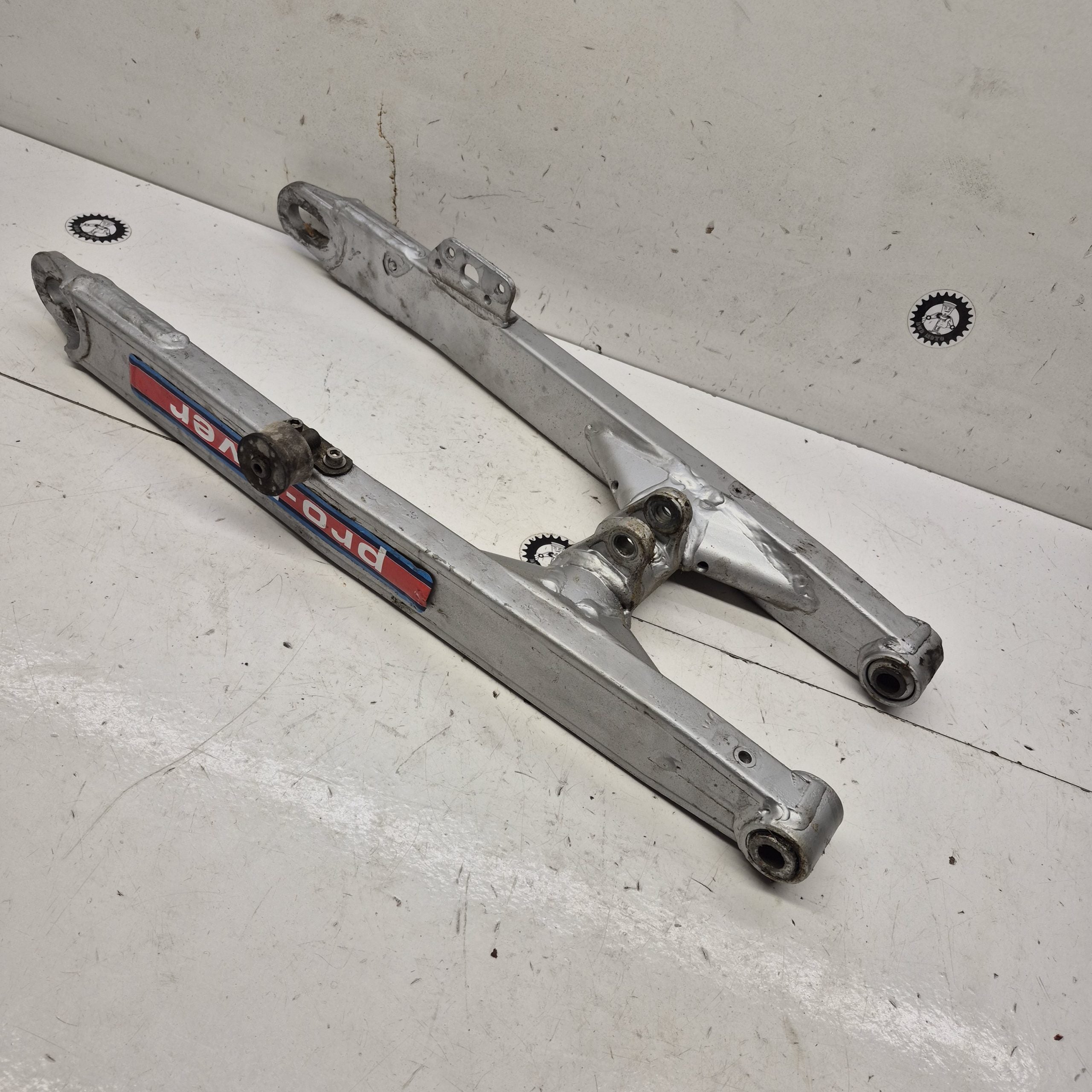bras oscillant ktm 250 gs 1985