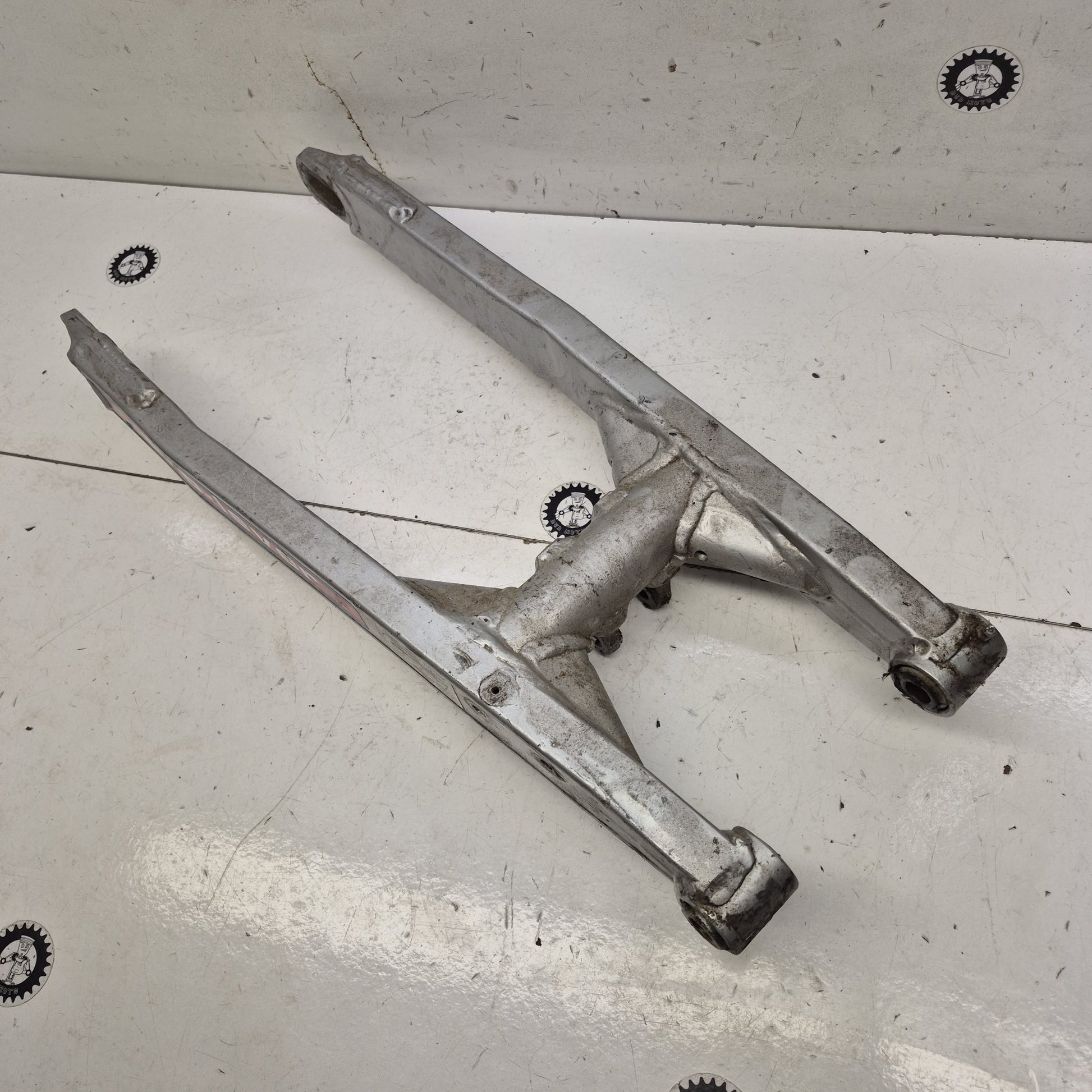bras oscillant ktm 250 gs 1985-3