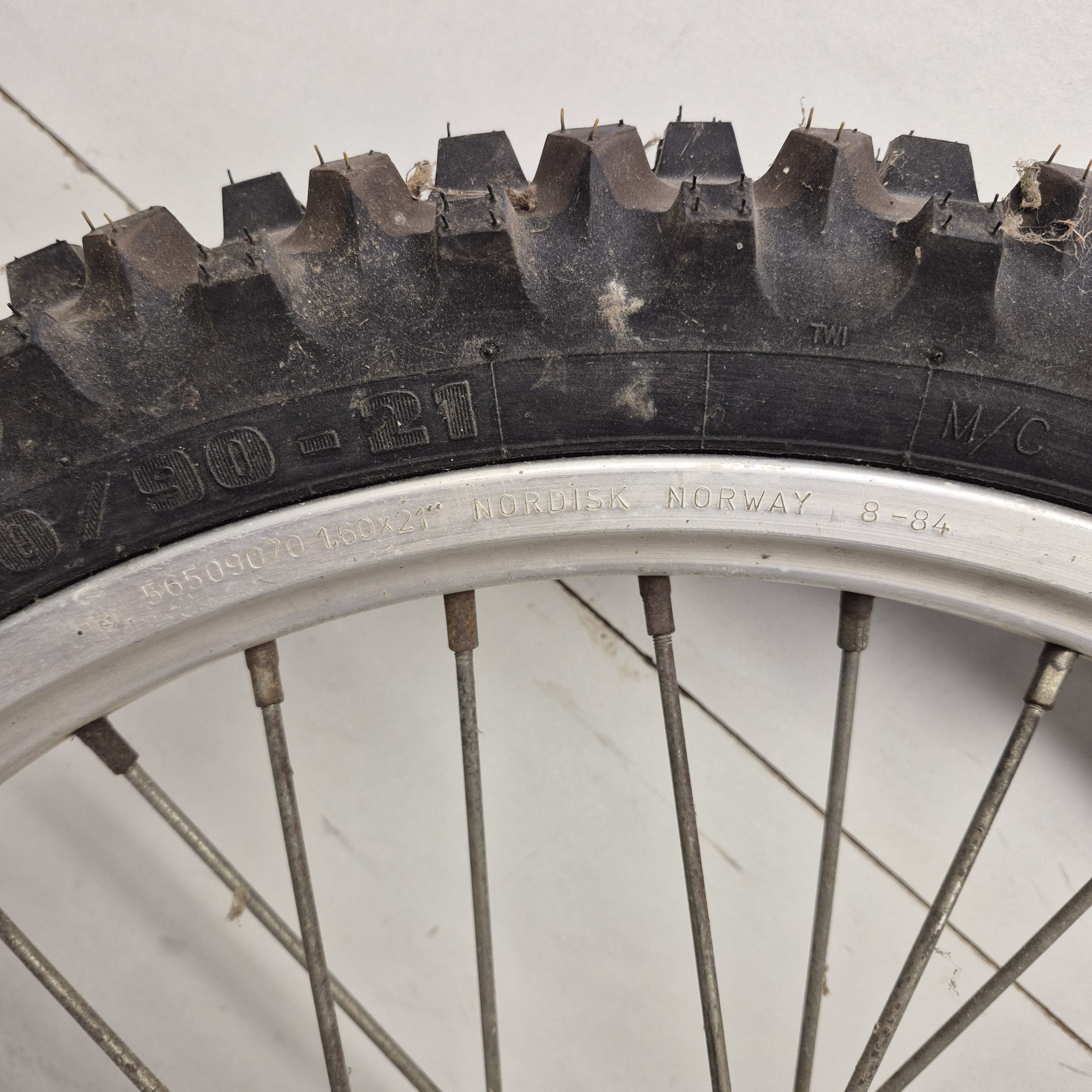 roue avant ktm 250 gs 1985