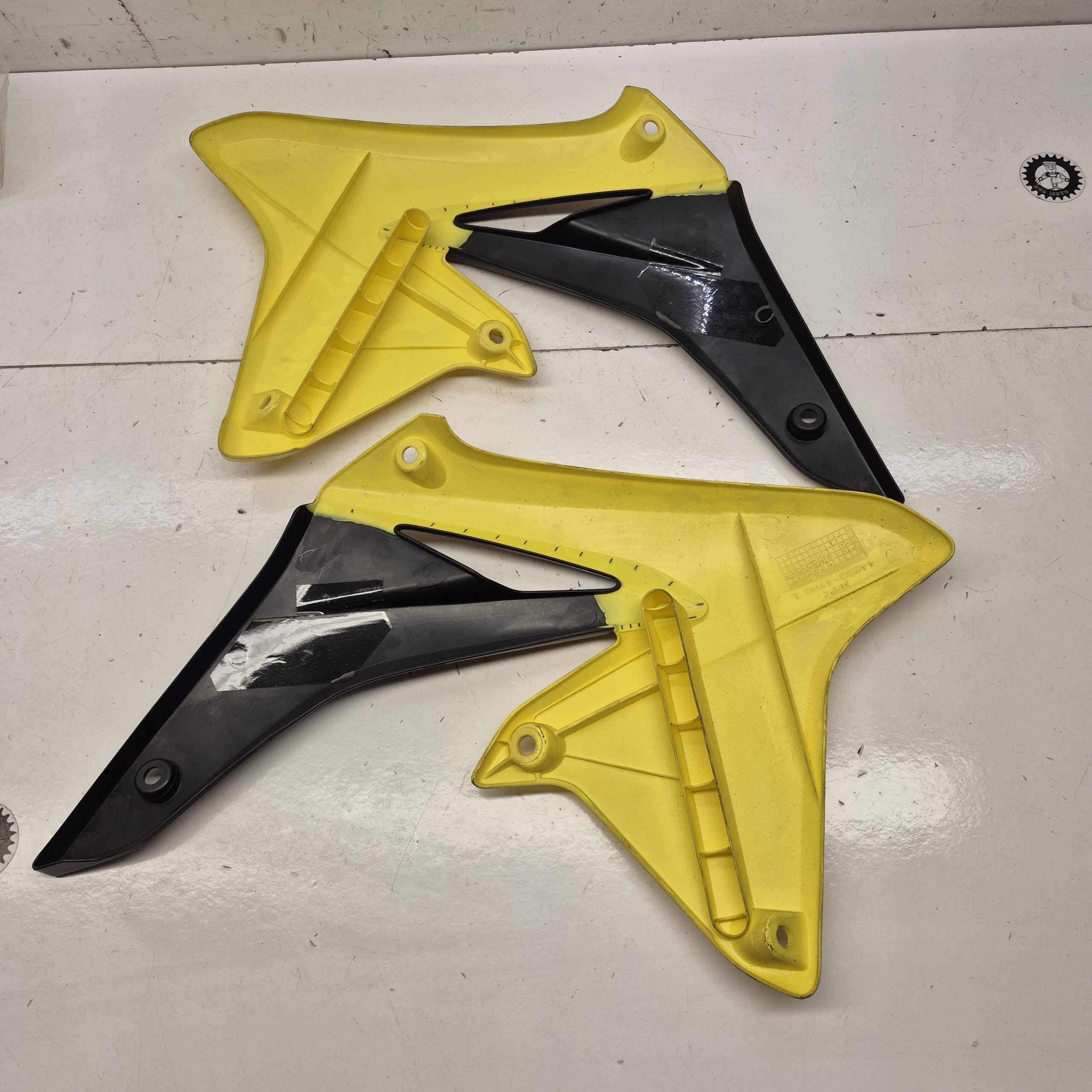 plastiques occasion suzuki rmz 49H0