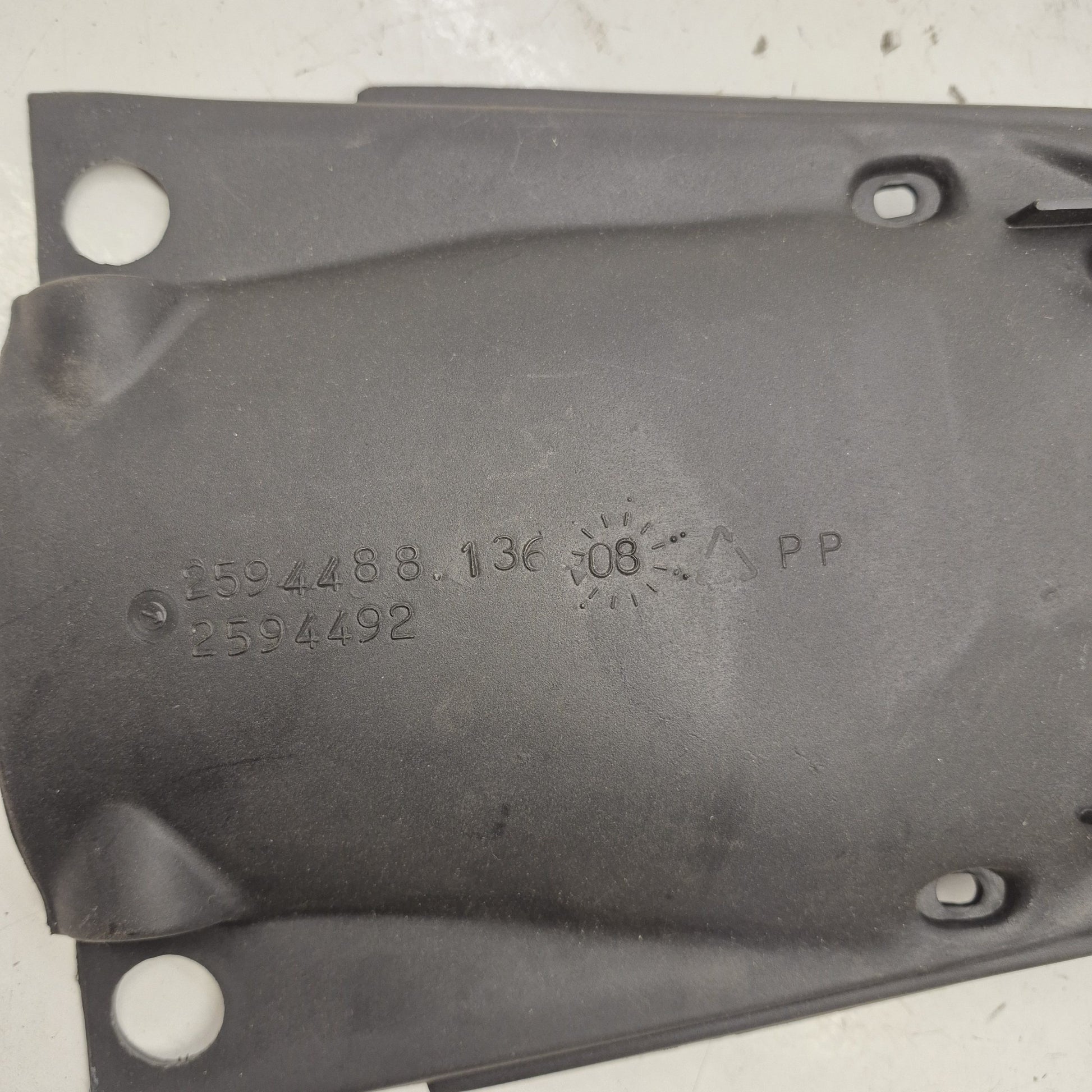 support de plaque neuf-2