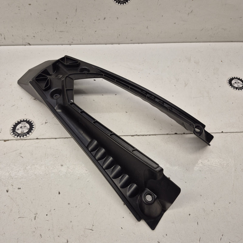 support de plaque gasgas neuf BE93900-1