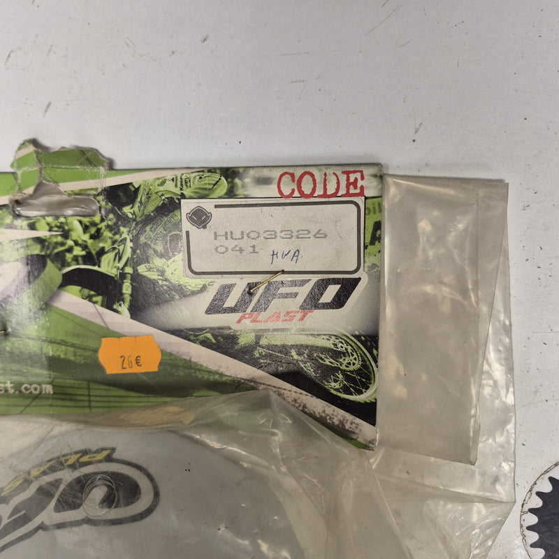 garde boue avant husqvarna 4T 08-12 HU032326041-2