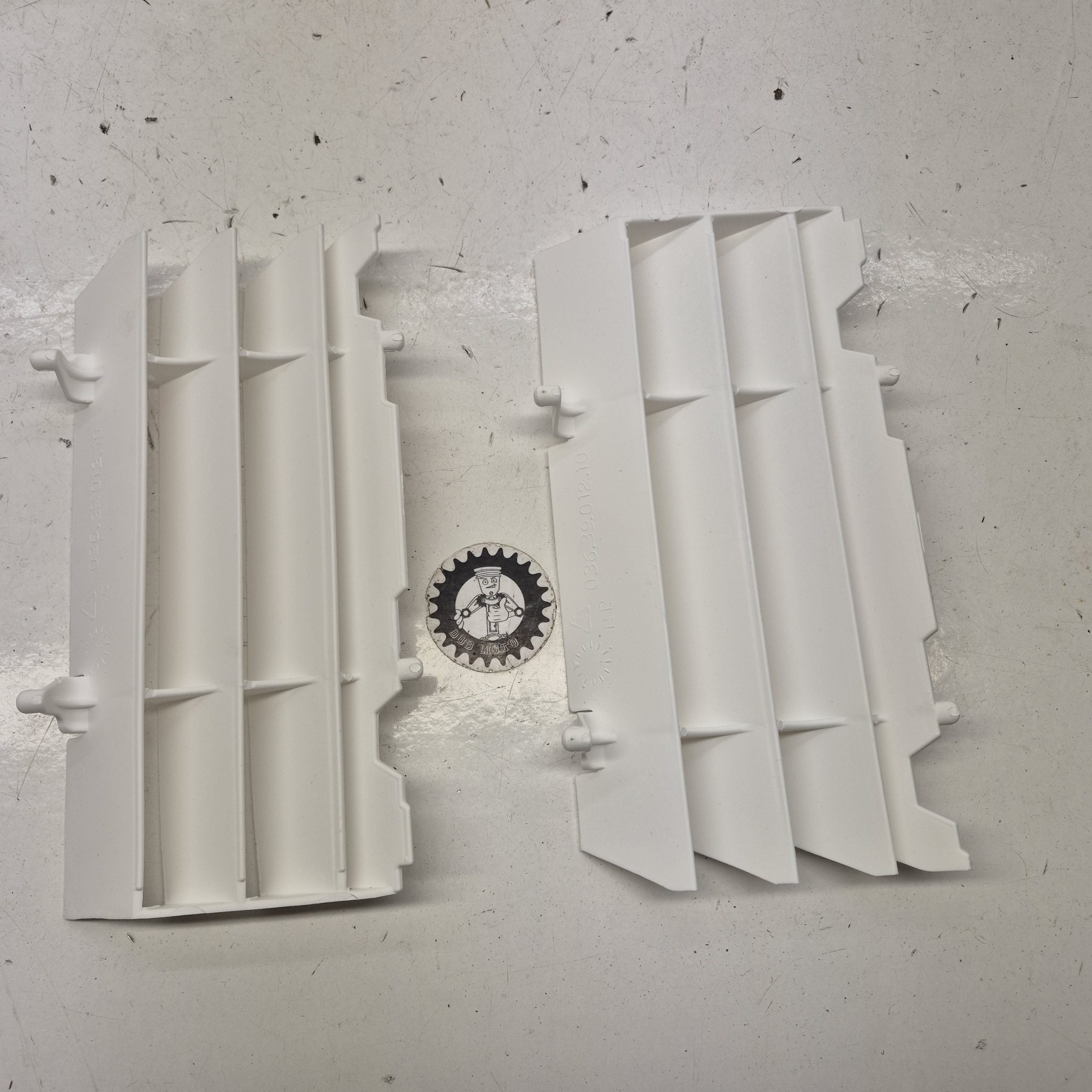 grille radiateur beta neuve 036390070051