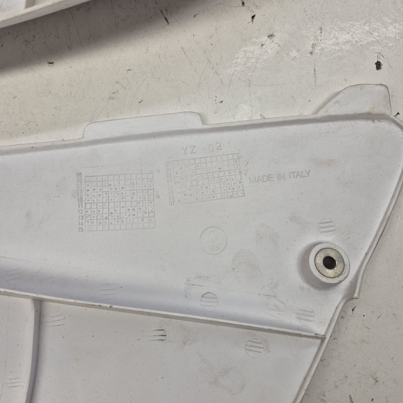 plastique yamaha yz 06-3