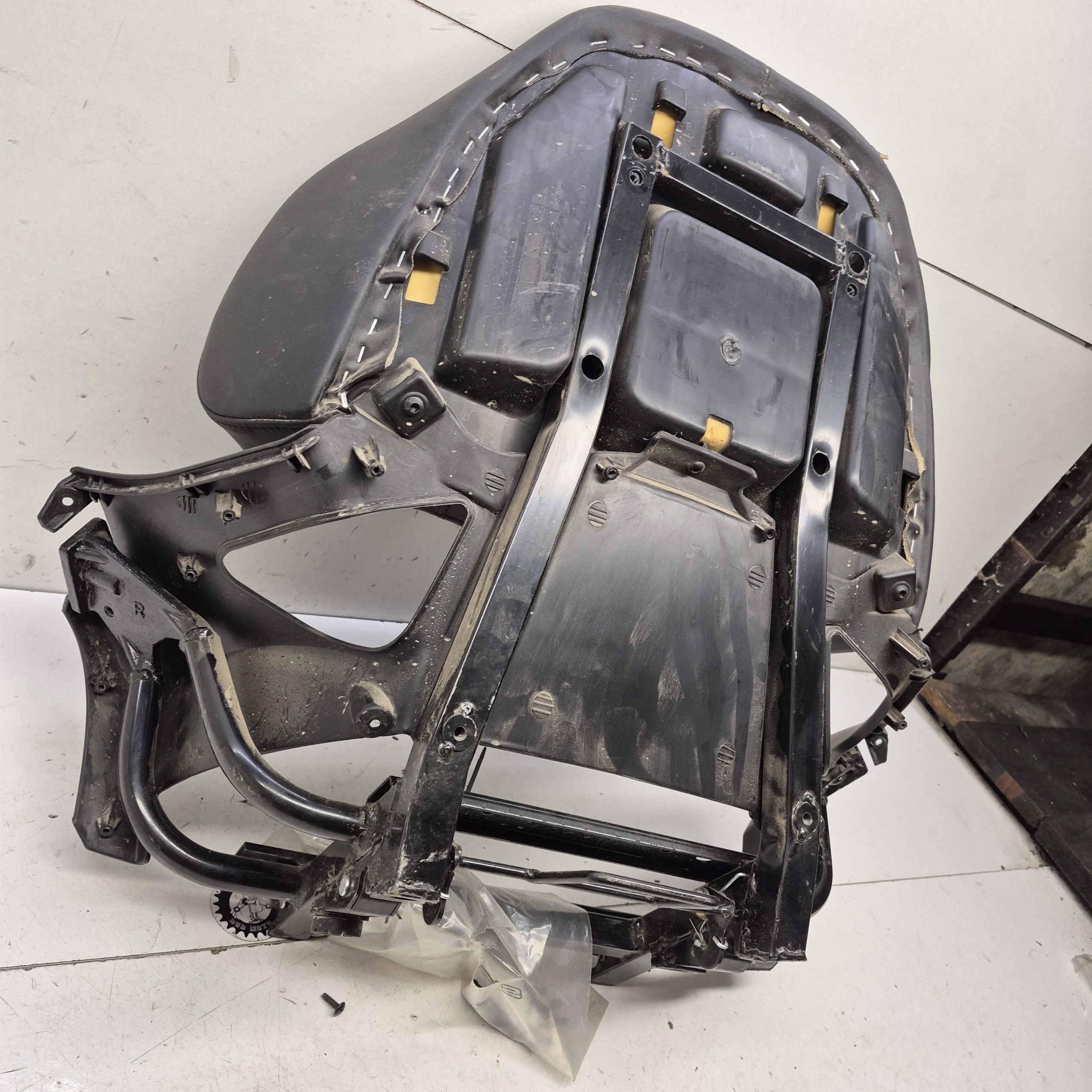 dosseret cf moto-4