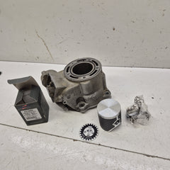 cylindre, piston neuf gasgas 125 ec 2004-1