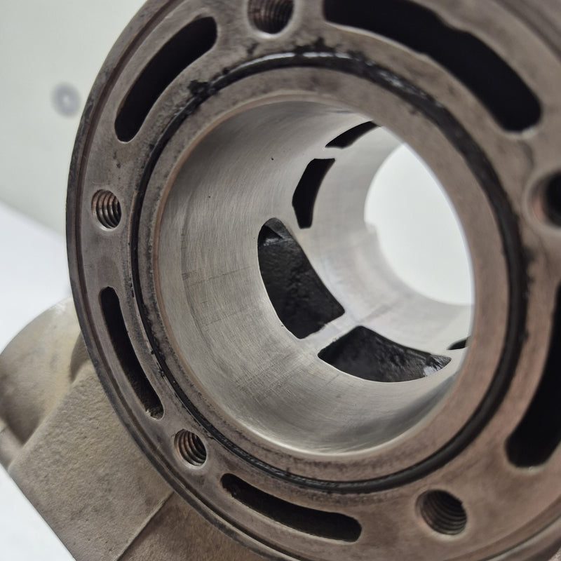 cylindre, piston neuf gasgas 125 ec 2004-4