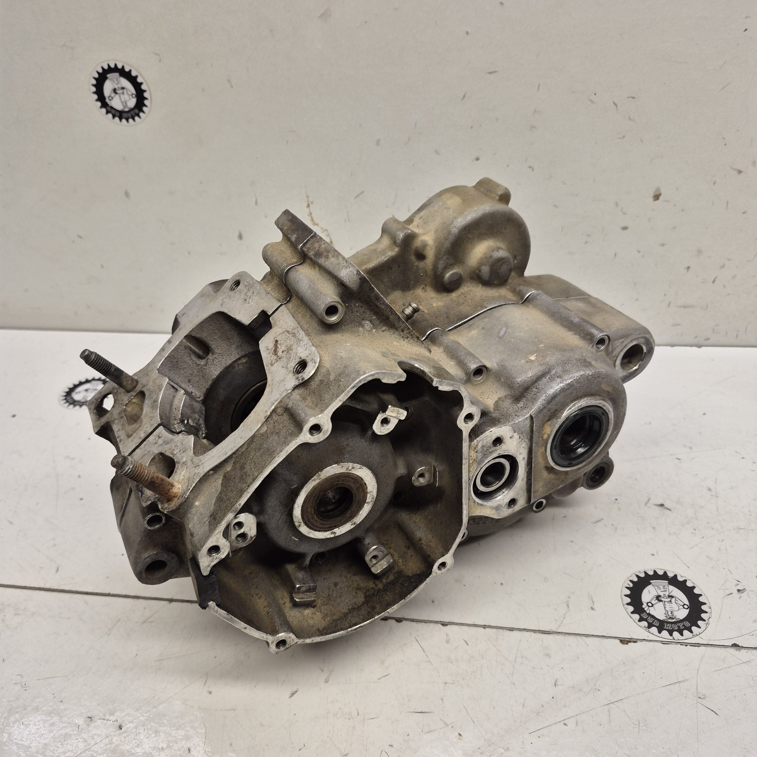 carters moteur en l'etat gasgas 125 ec 2004