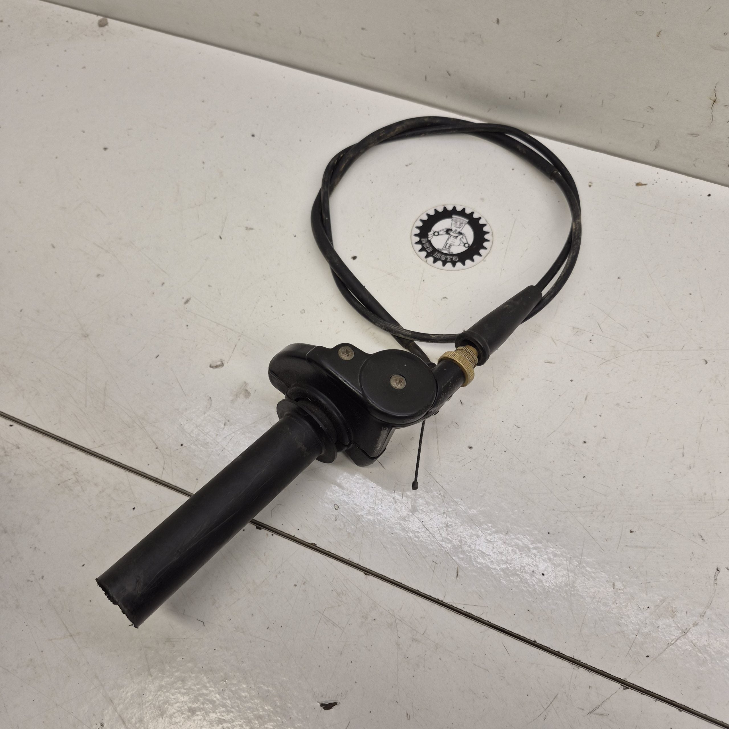 poignee cable accelerateur gasgas 125 ec 2004