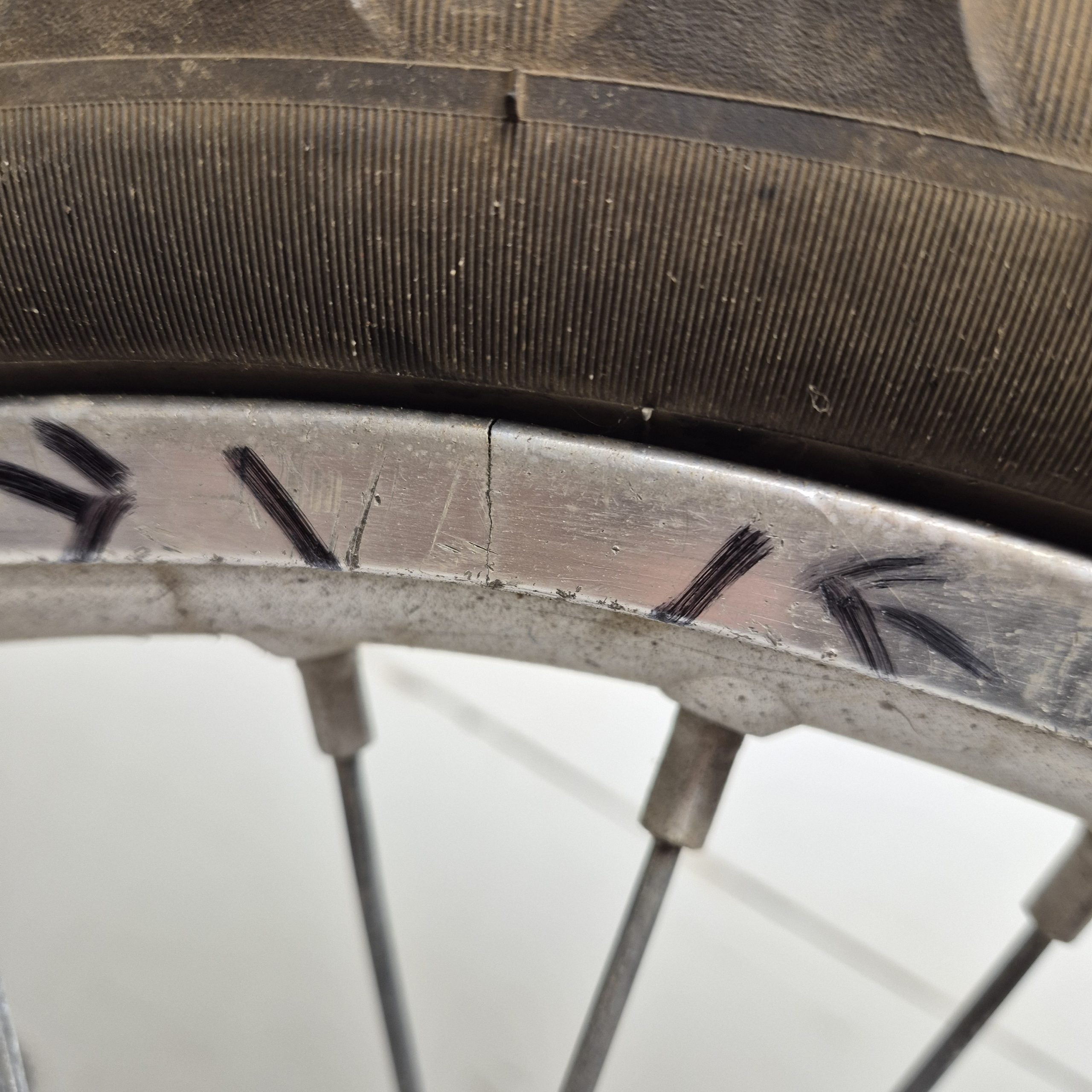 roue avant honda 250 crf 2011