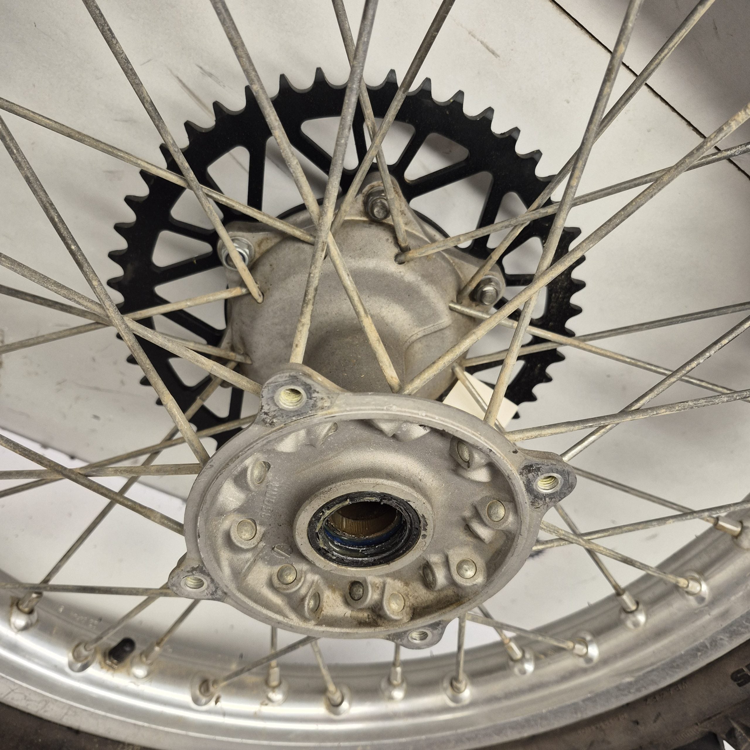 roue arriere suzuki 450 rmz 2015-4