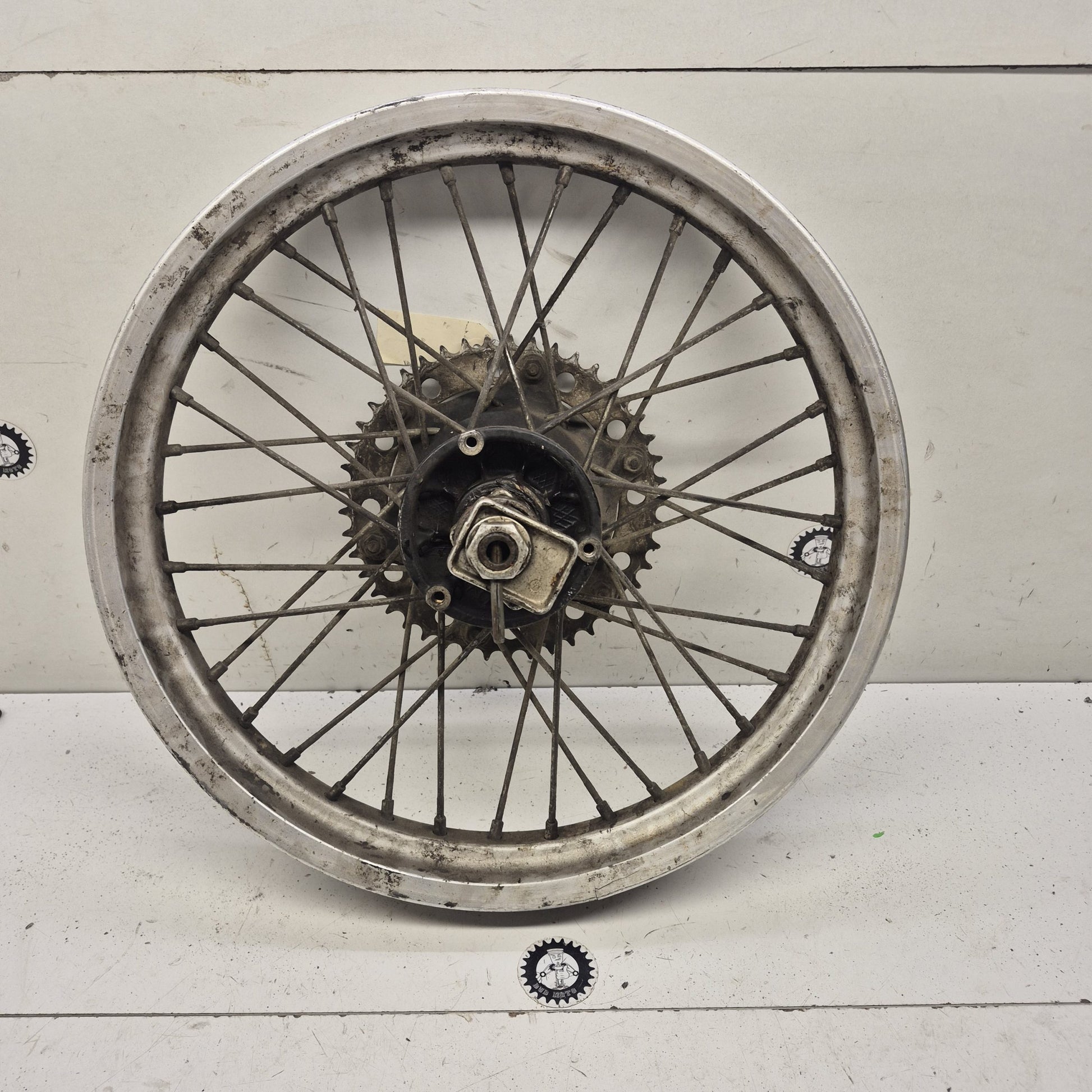 roue arriere ktm 125 gs en l'état-3